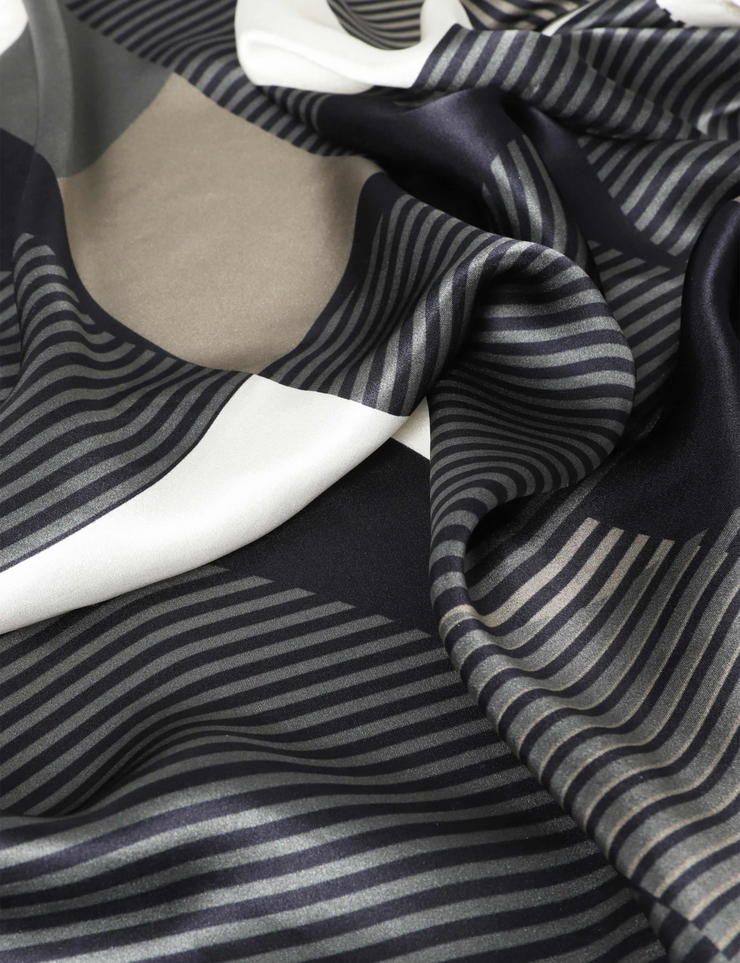Auto Silk Stripe Scarf 3 of 3