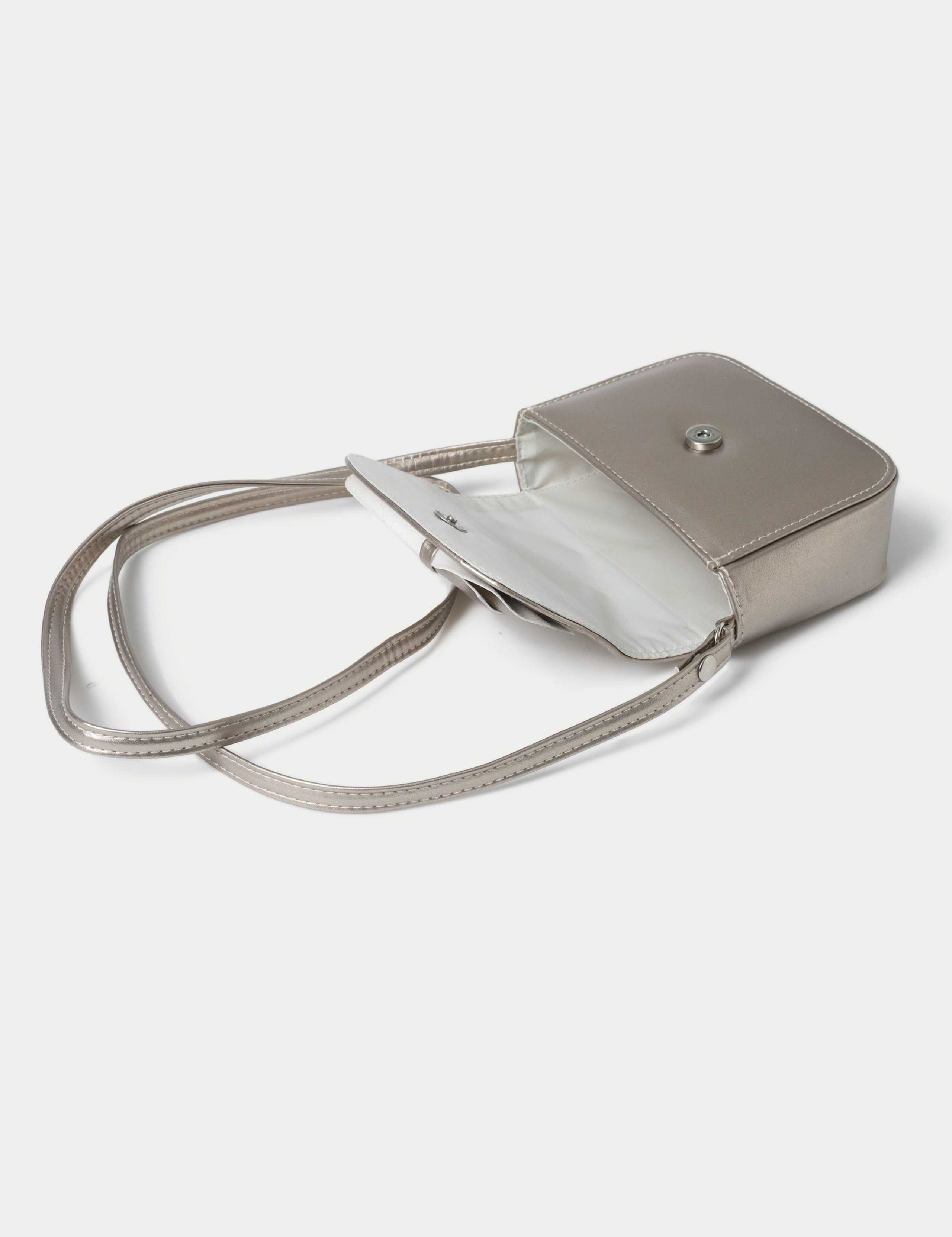 Gold Tone Bow Front Bag 3 of 3