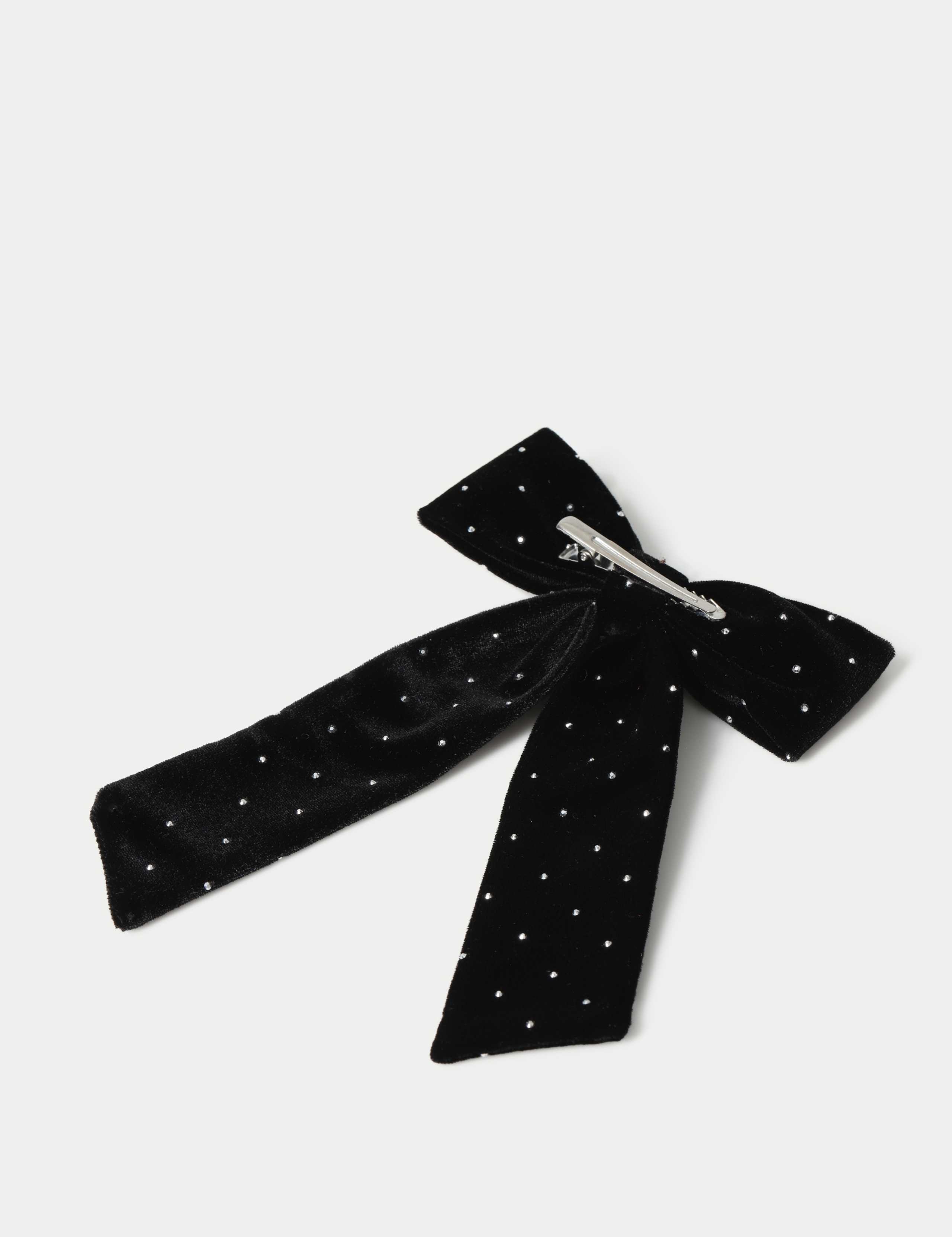 Black Hotfix Bow 3 of 3