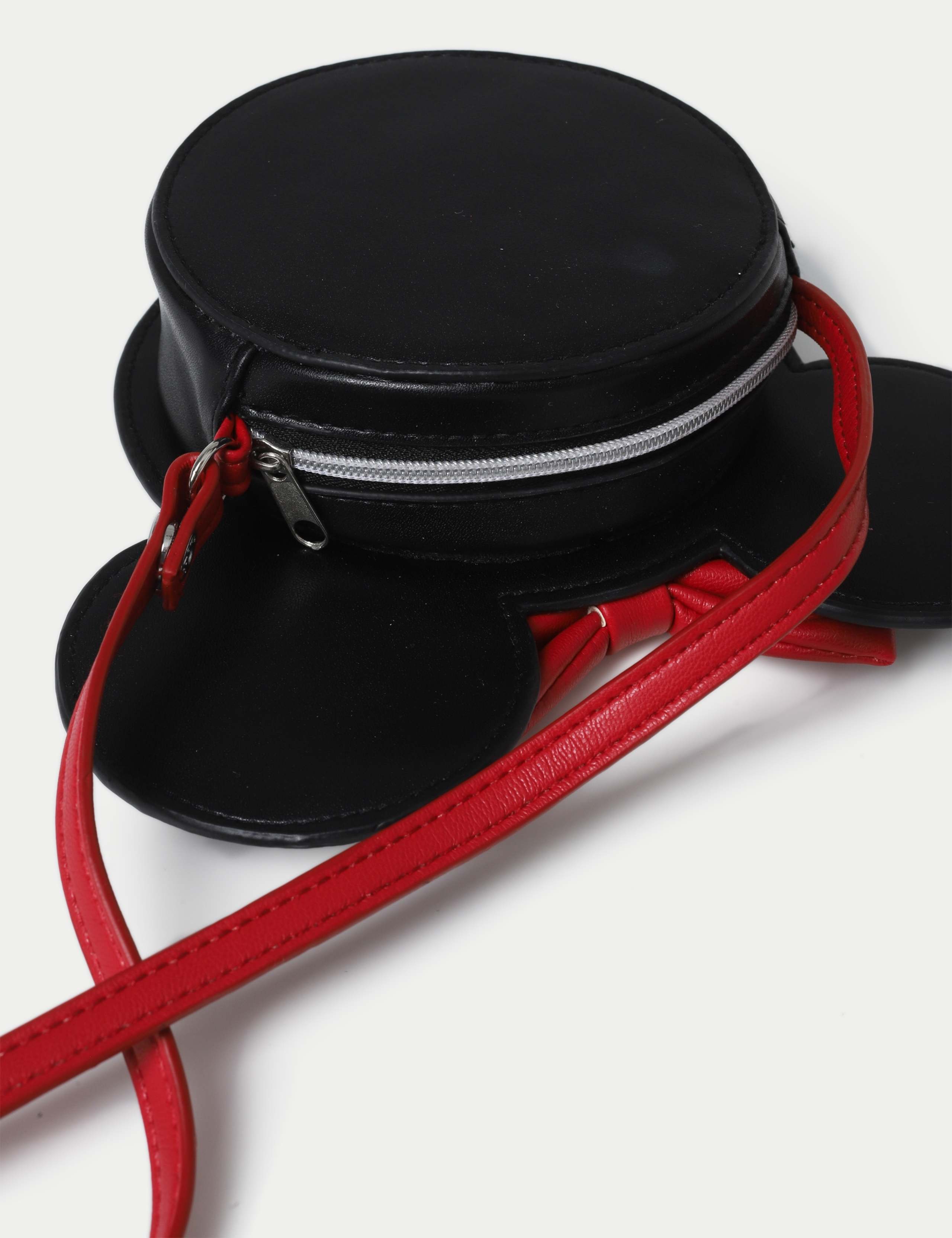 Minnie Mouse™ Polka Dot Bag 3 of 3