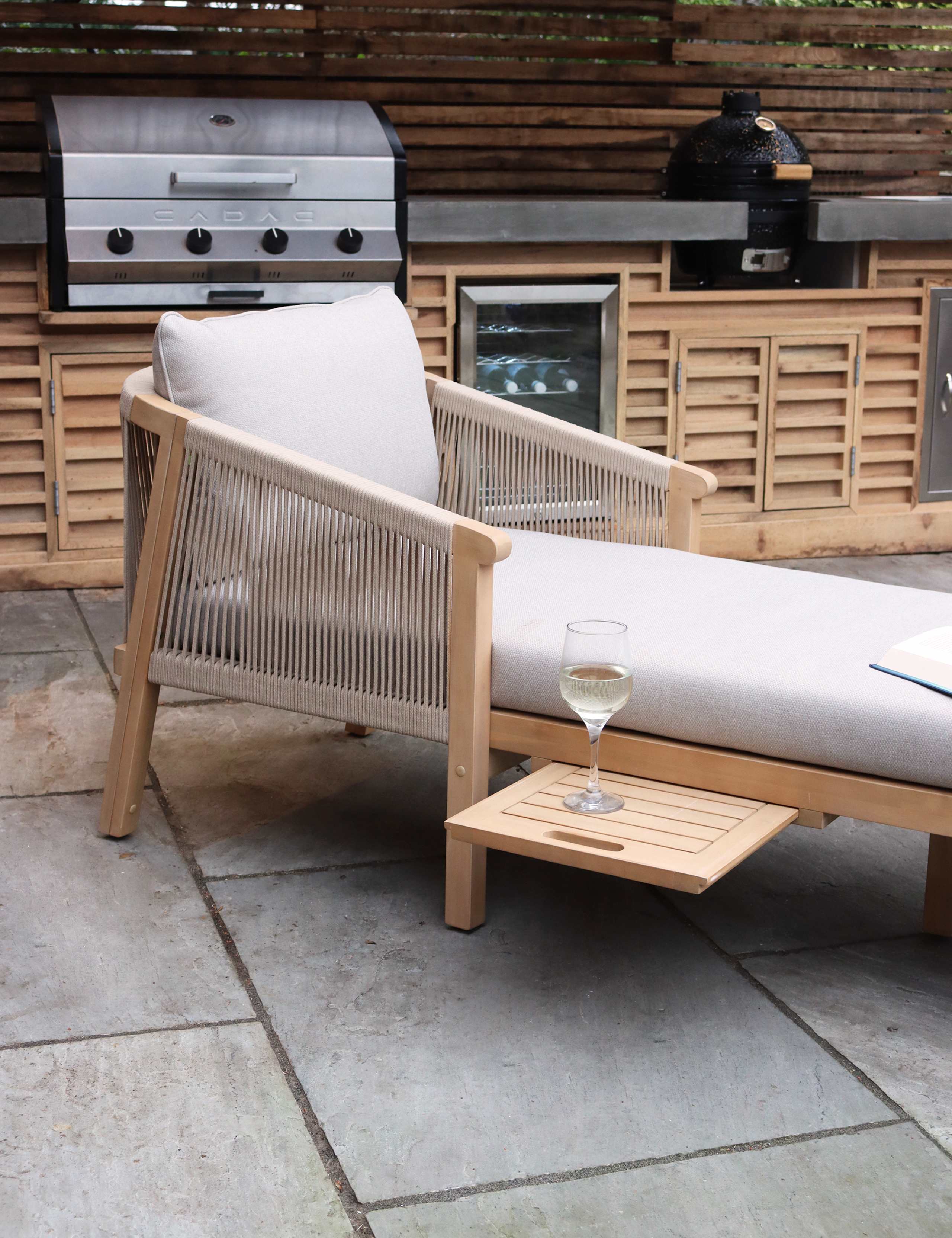 Roma Sun Lounger 8 of 9