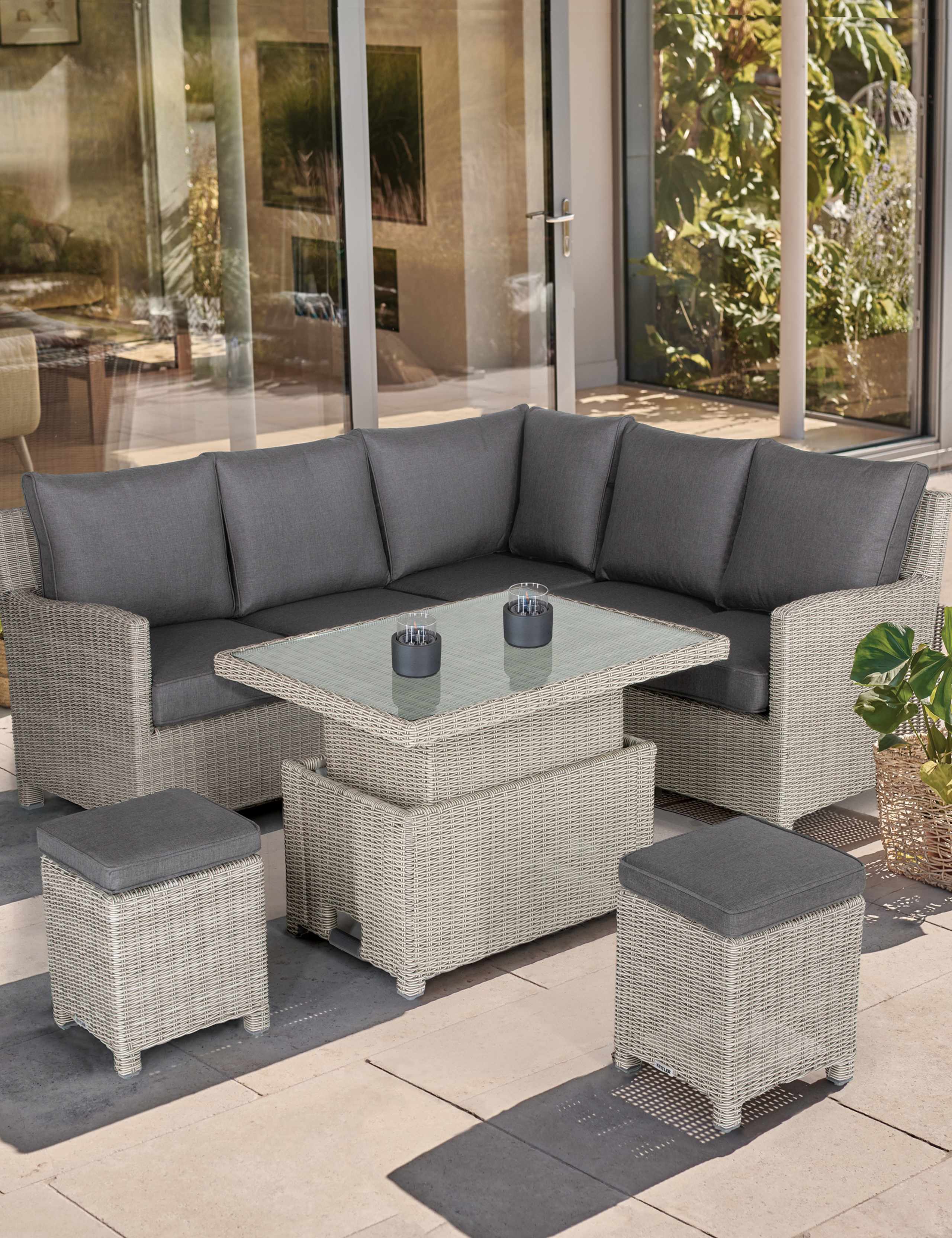 Palma 6 Seater Garden Lounge Set With Rising Table 1 of 4