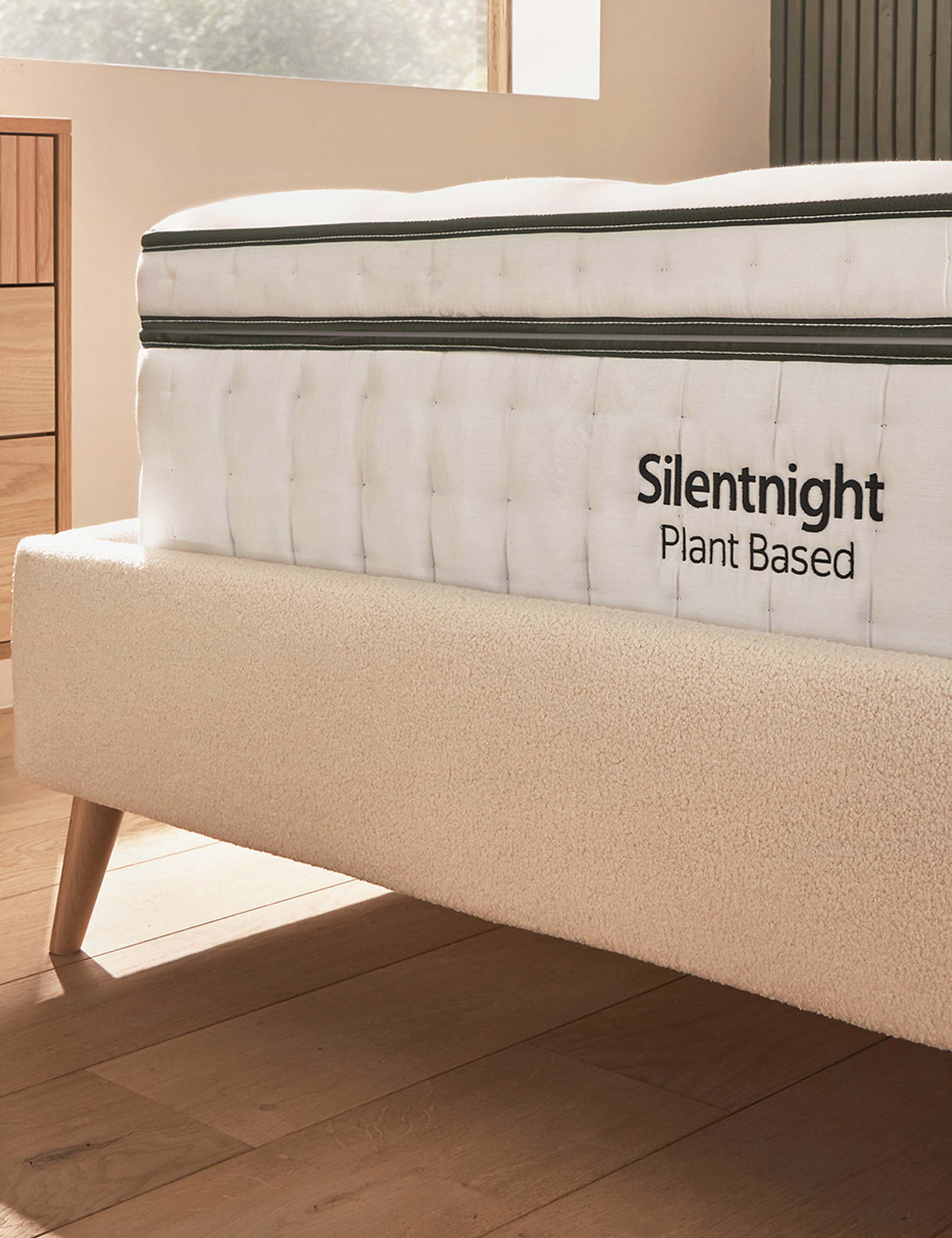 Hypoallergenic 1800 Pocket Spring Mattress 3 of 7