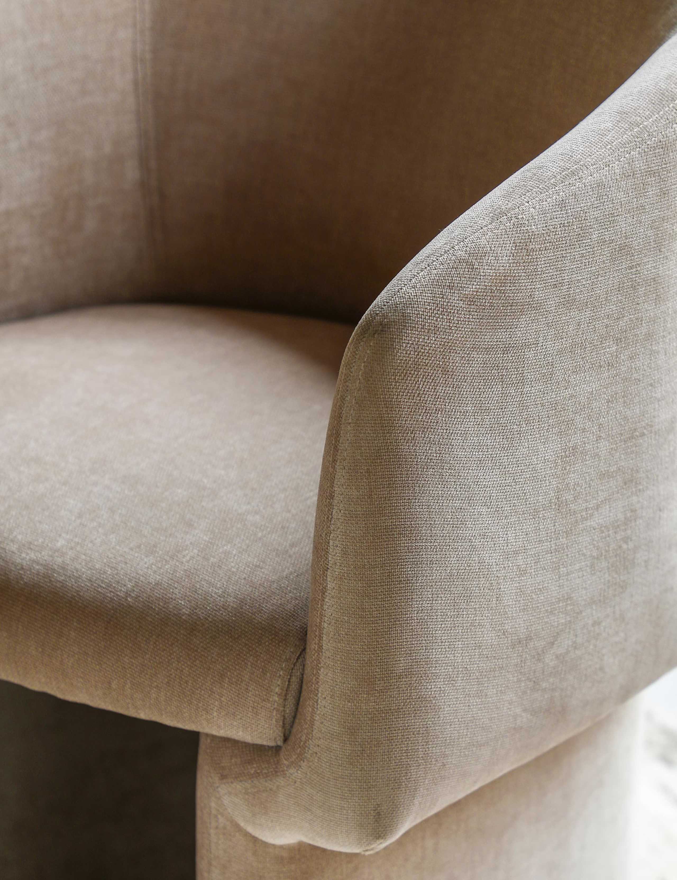 Holm Dining Chair 3 of 4