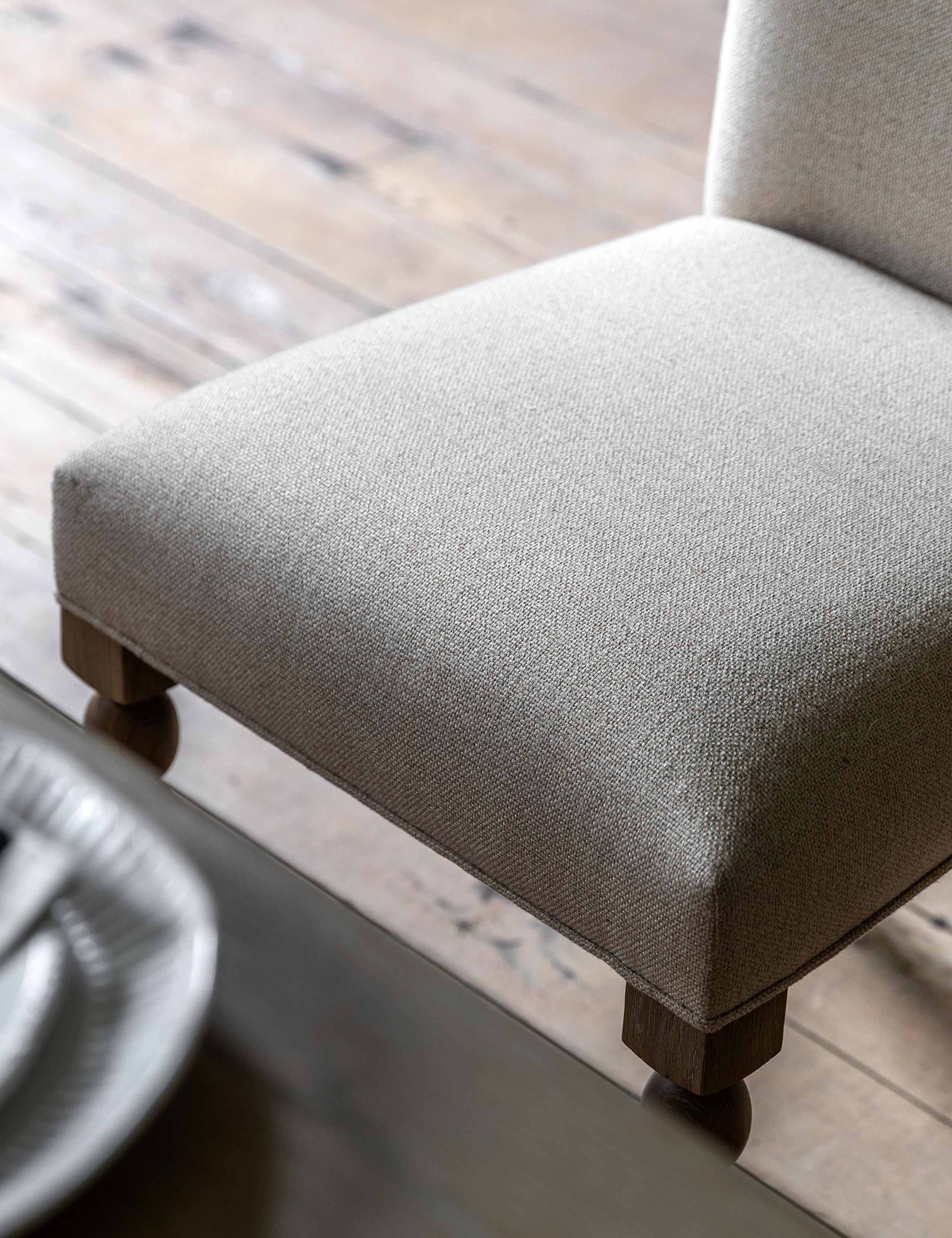 Set of 2 Artisan Fabric Dining Chairs 3 of 5