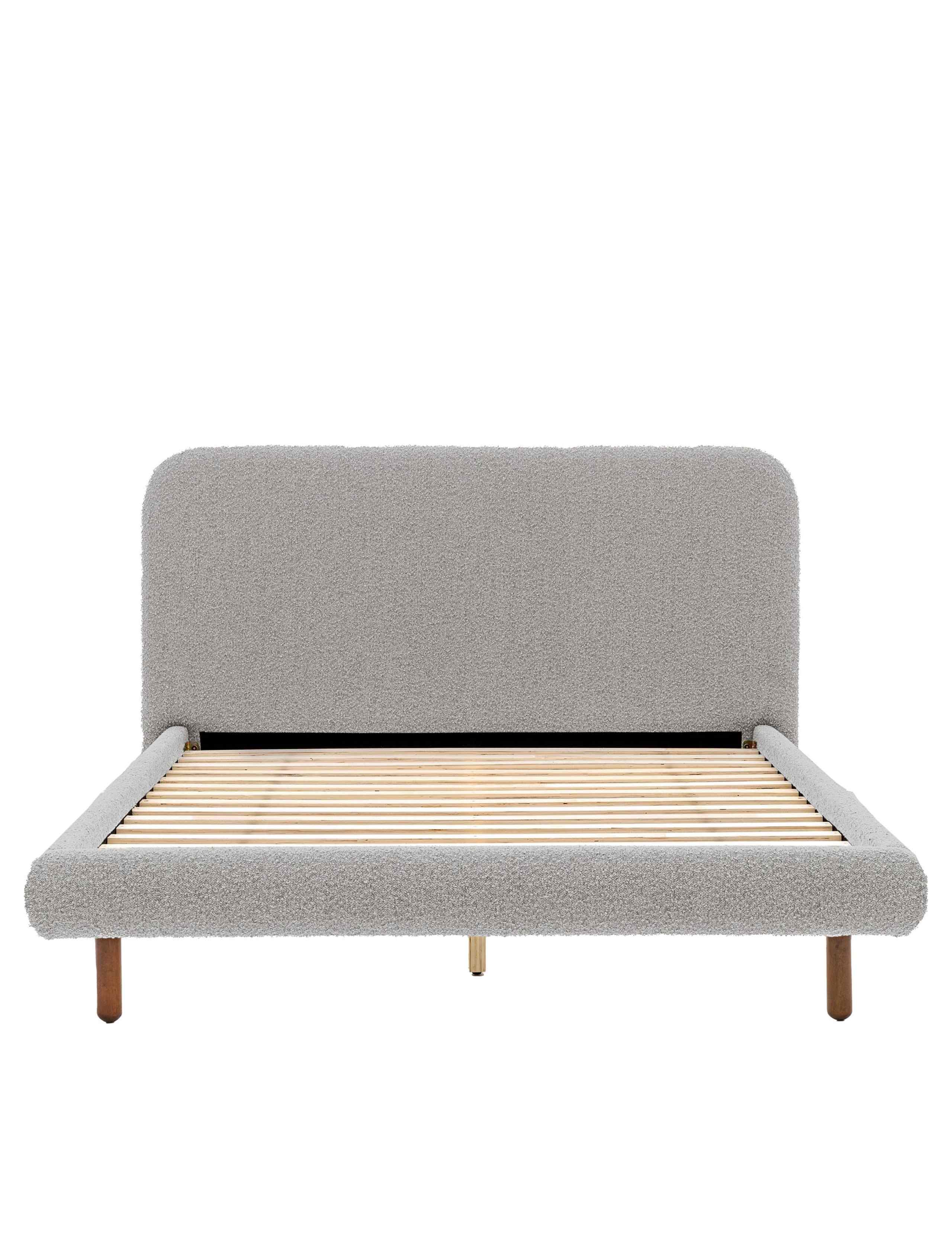 Rabley Stone 4'6 Bedstead 2 of 6