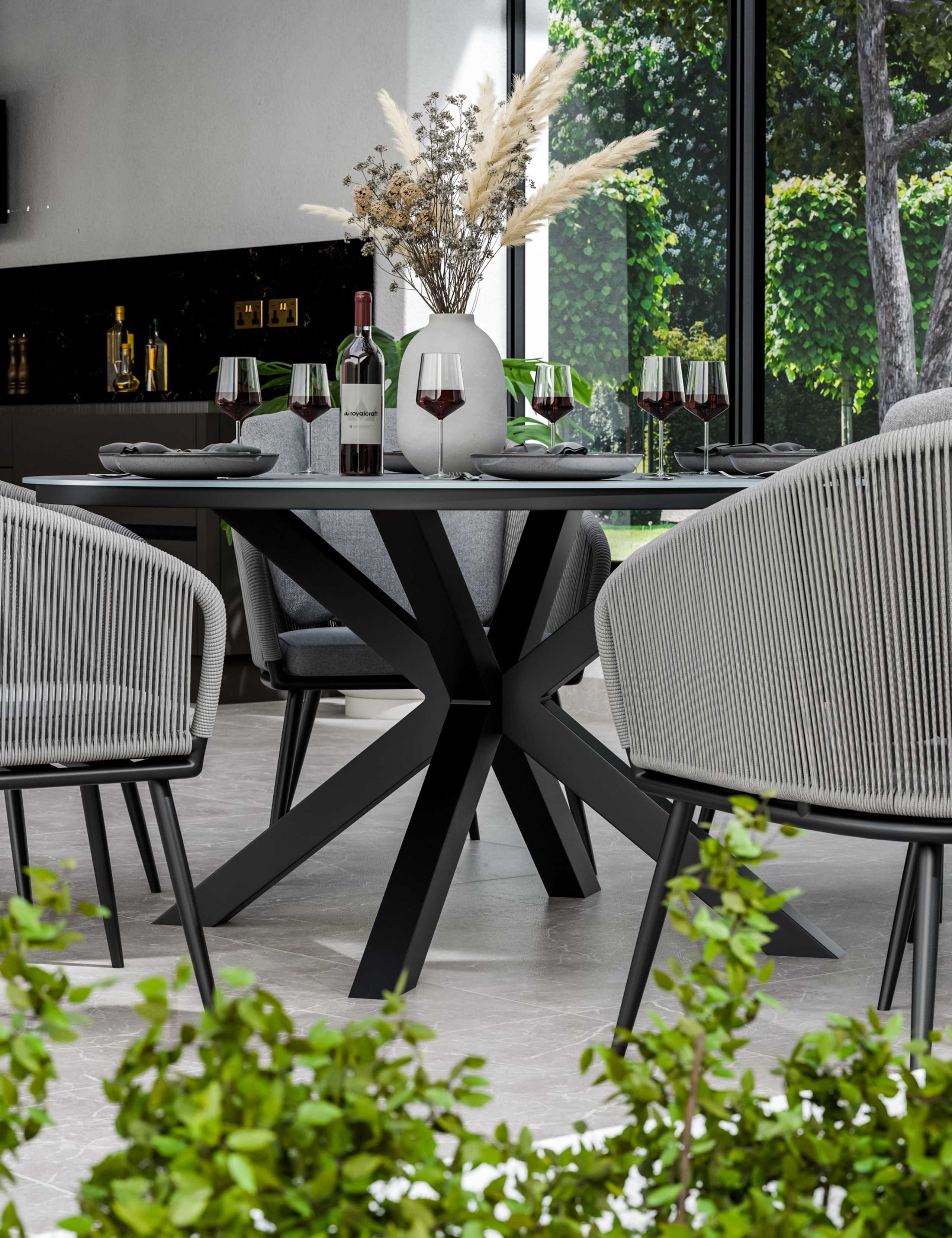 Aspen 6 Seater Garden Table and Chairs 2 of 7