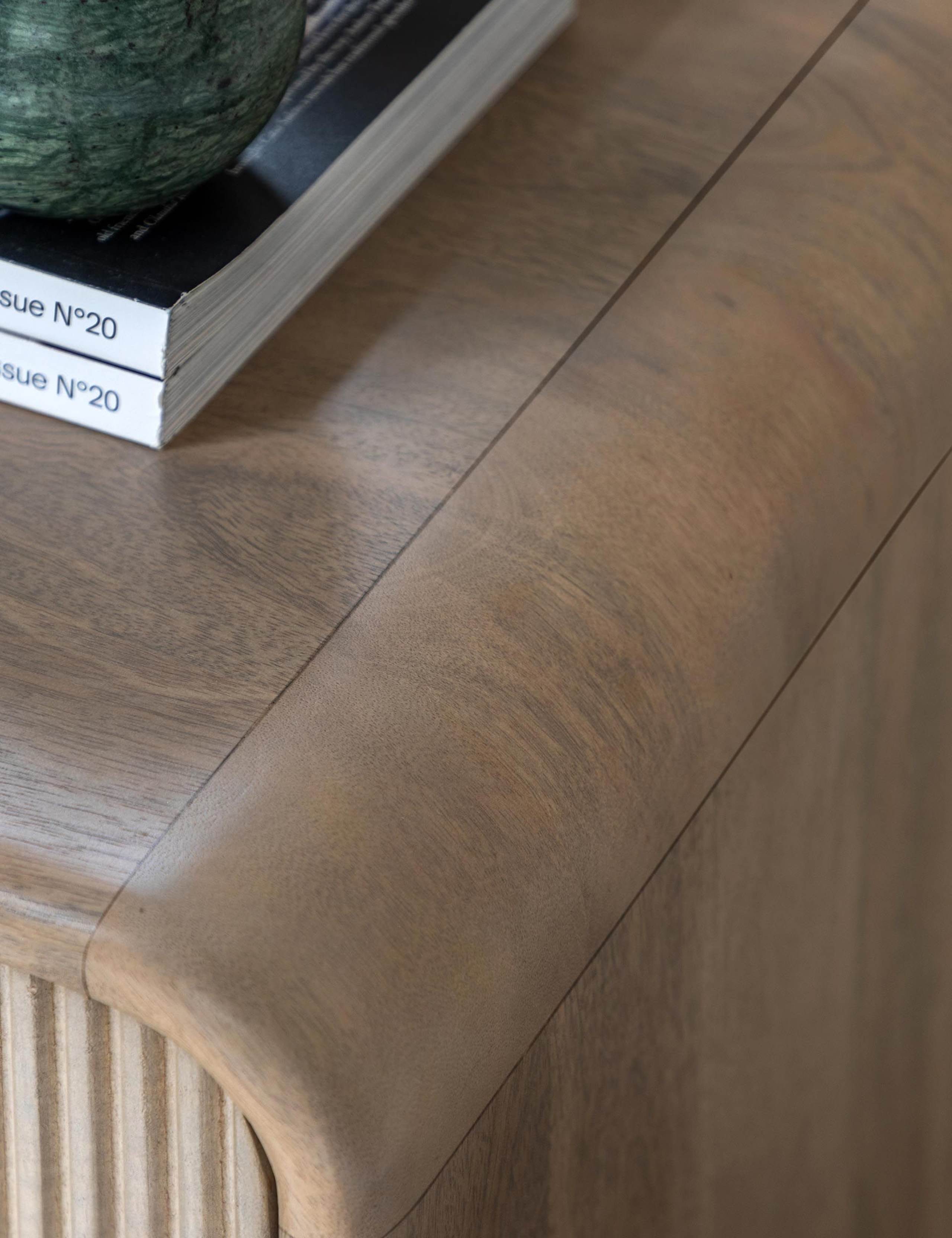 Colonna 3 Drawer Chest 8 of 10