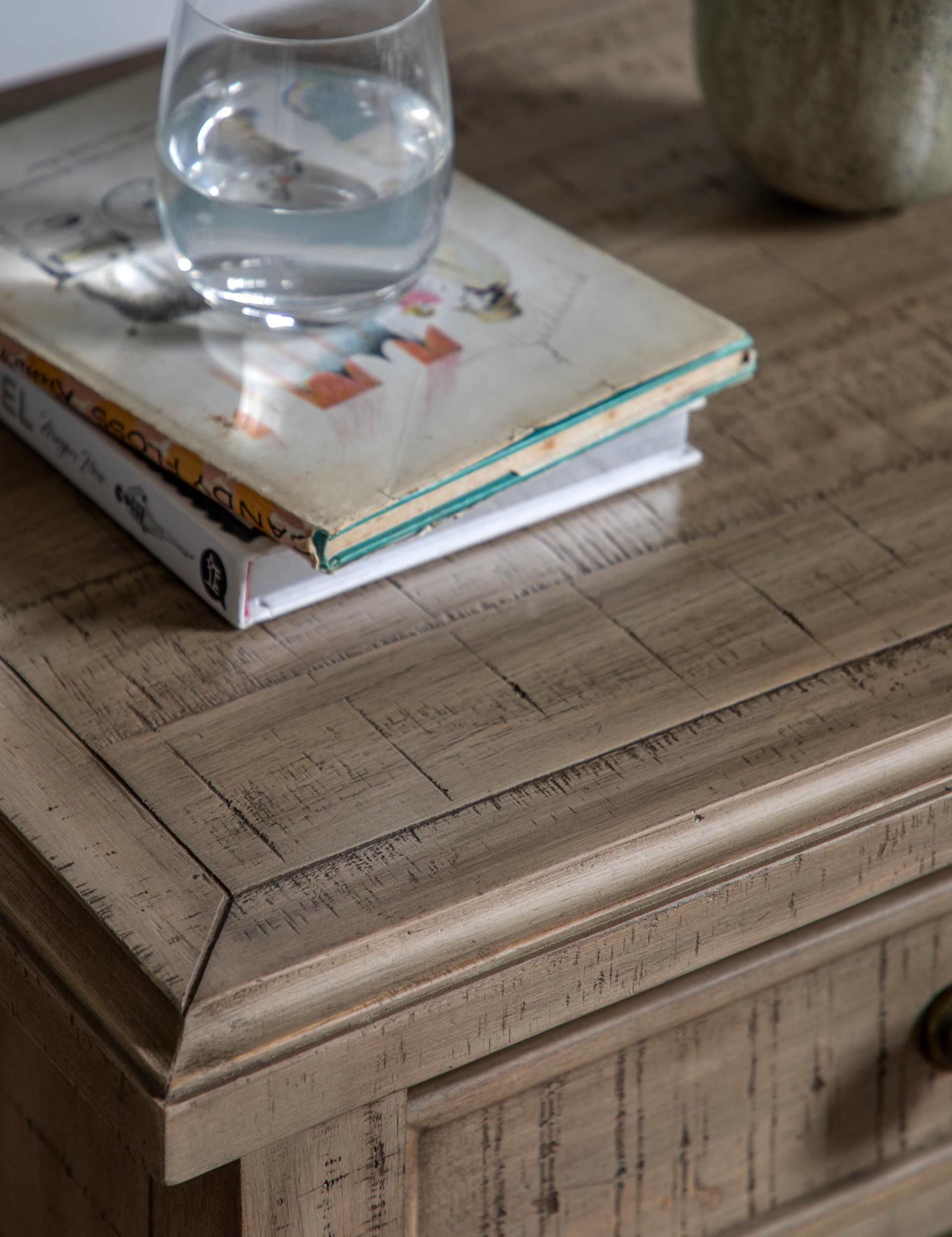 Vancouver 3 Drawer Bedside Table 10 of 10