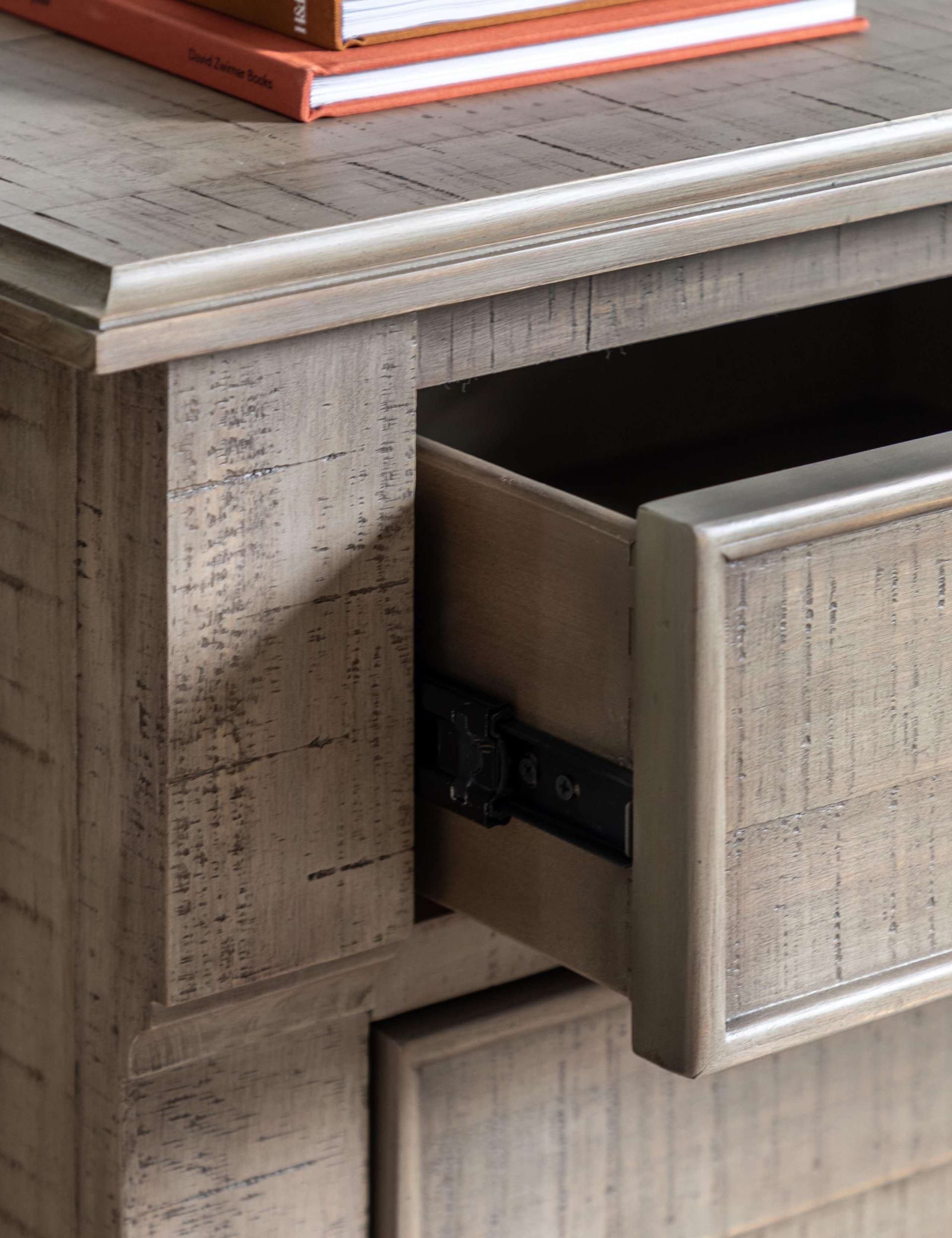 Vancouver 5 Drawer Chest 6 of 10