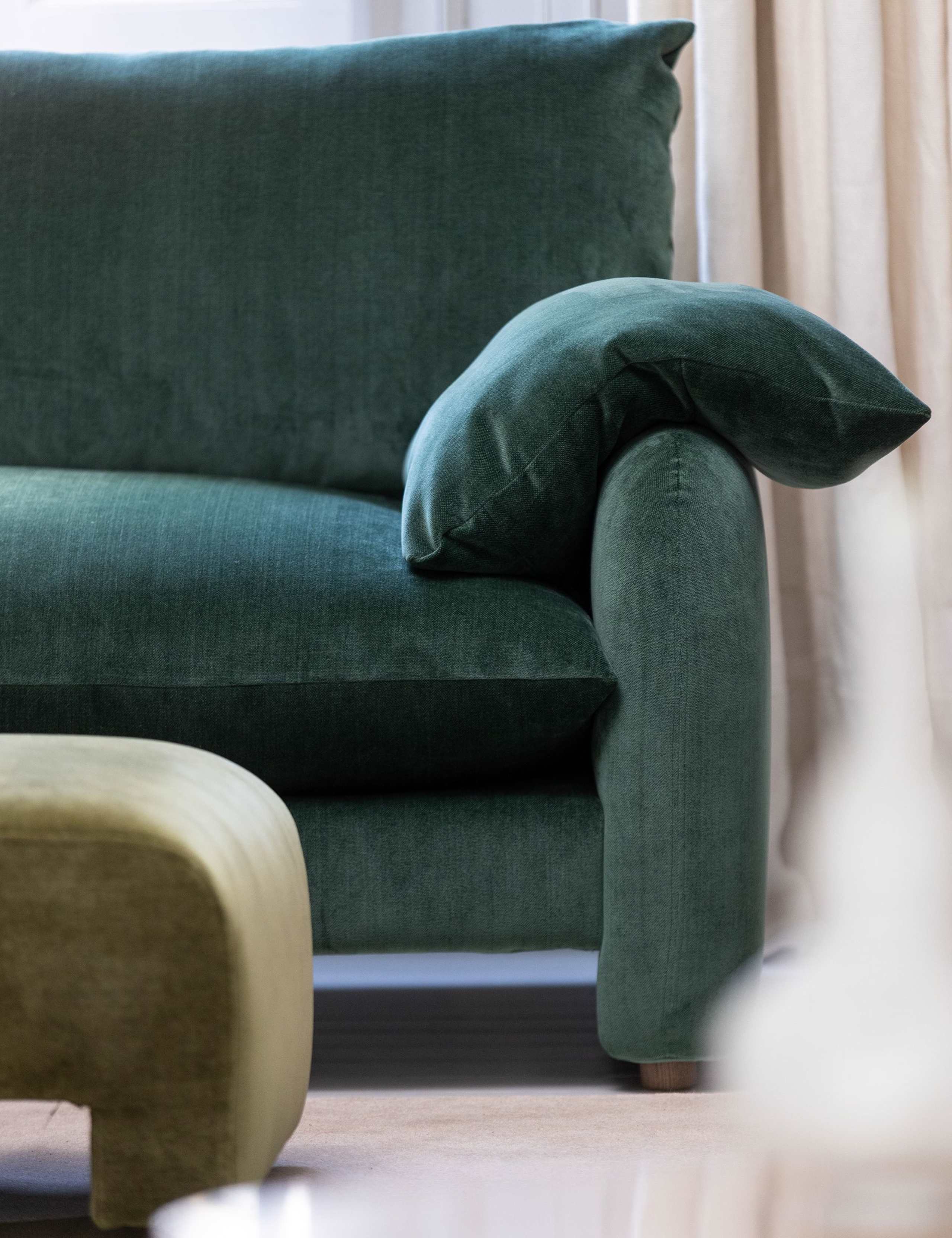 Orson Chenille Grand 4 Seater Sofa 3 of 9