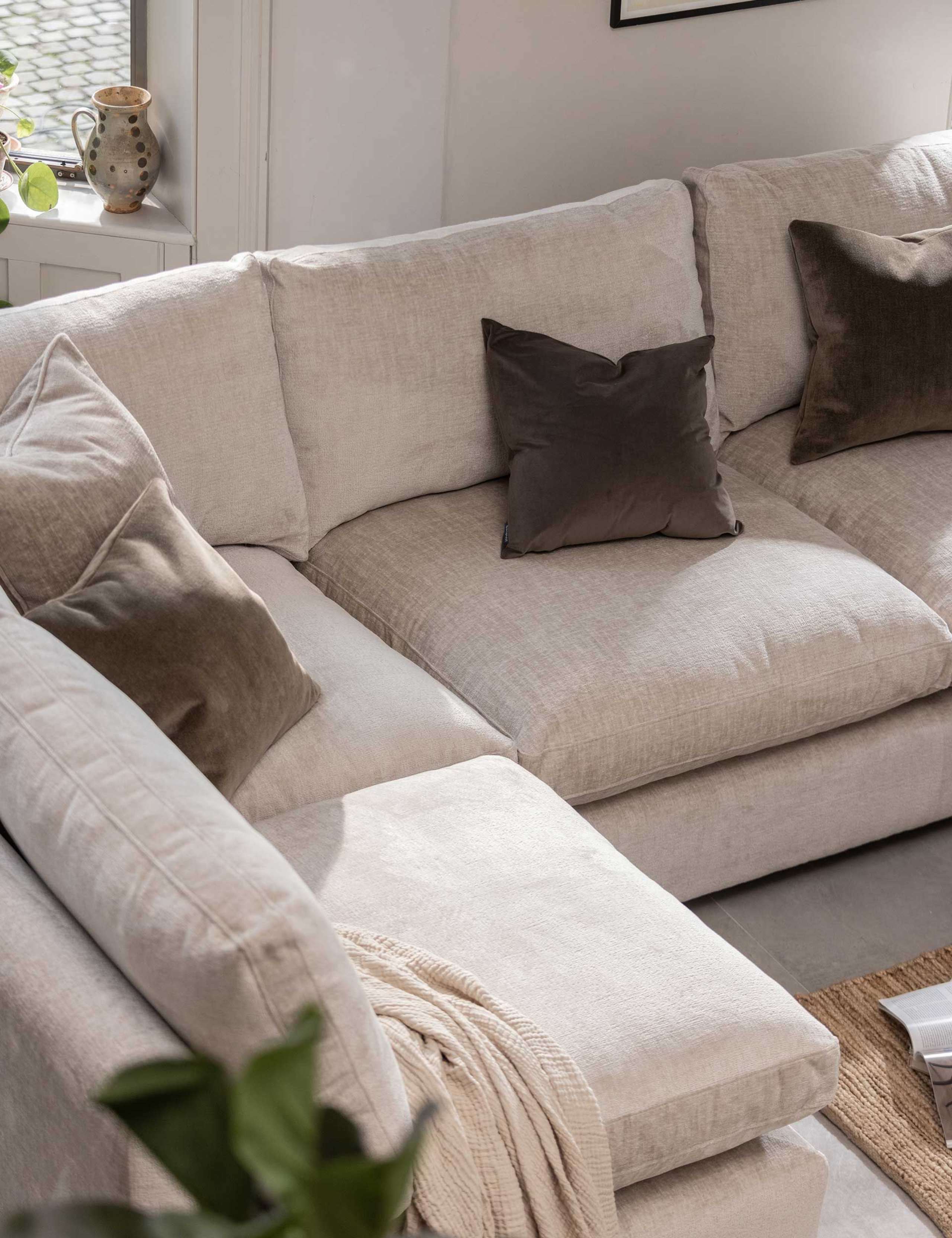 Palmer Textured Chenille Left Hand Corner Sofa 2 of 5