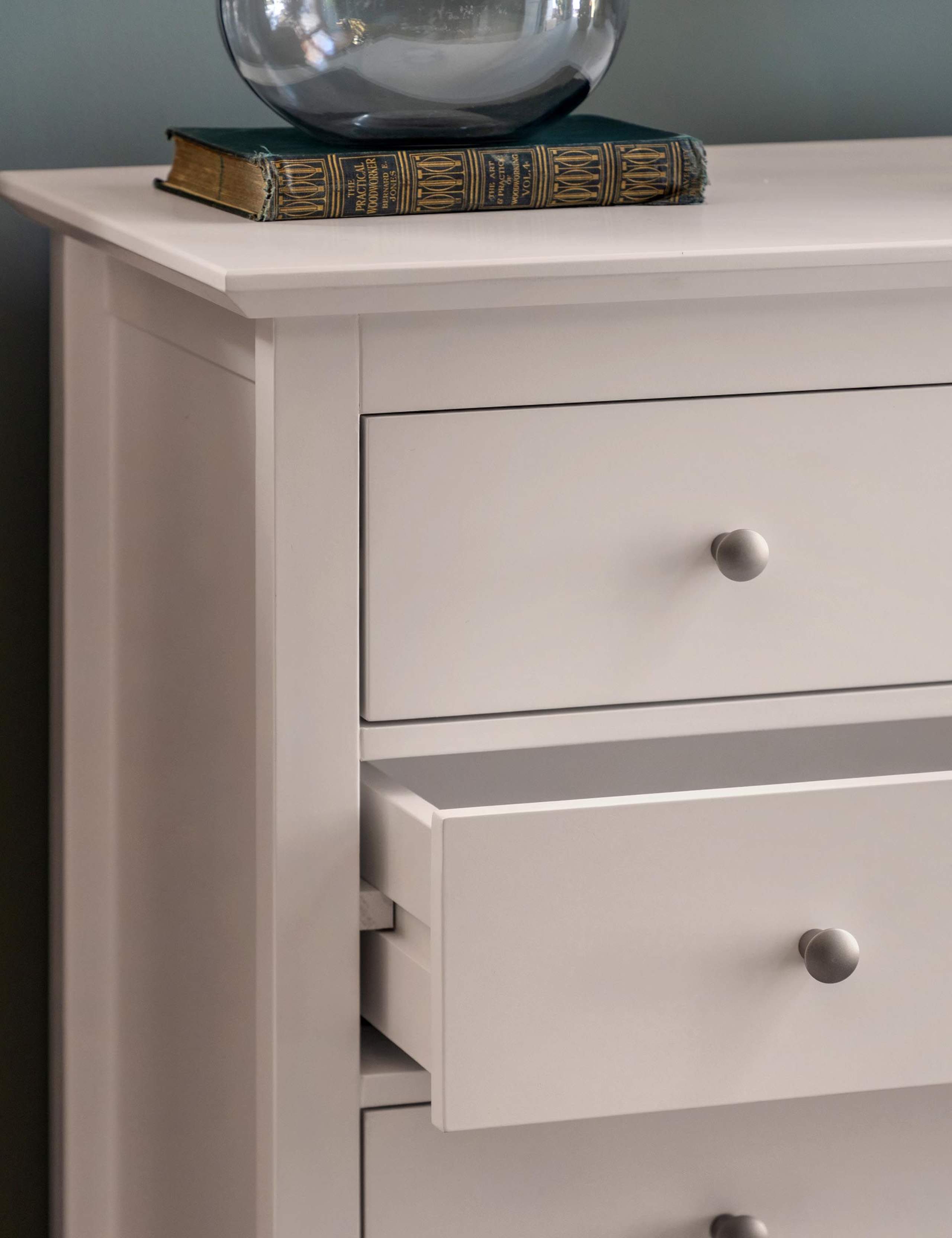 Hastings 6 Drawer Chest 5 of 12