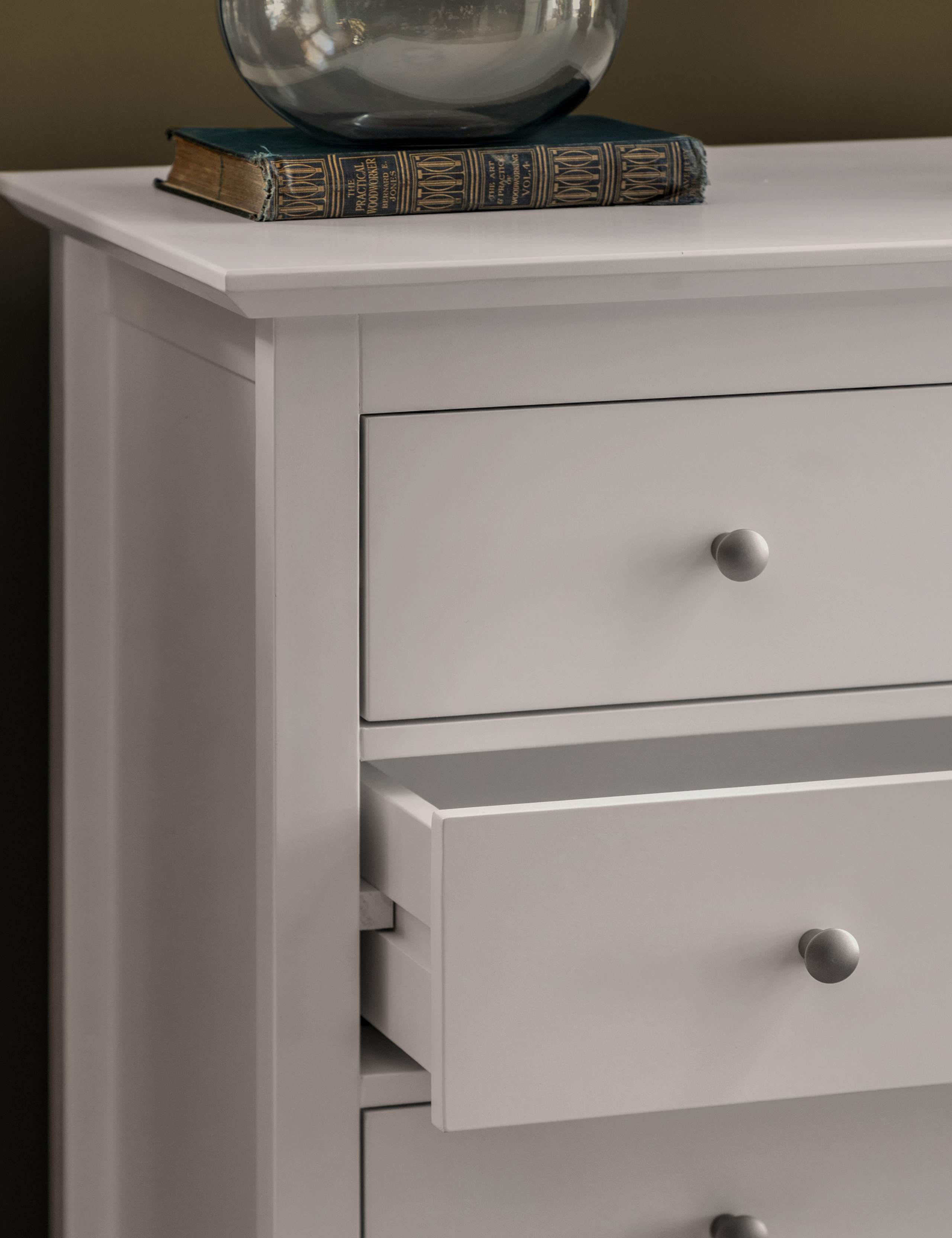 Hastings Grey 6 Drawer Chest 5 of 12
