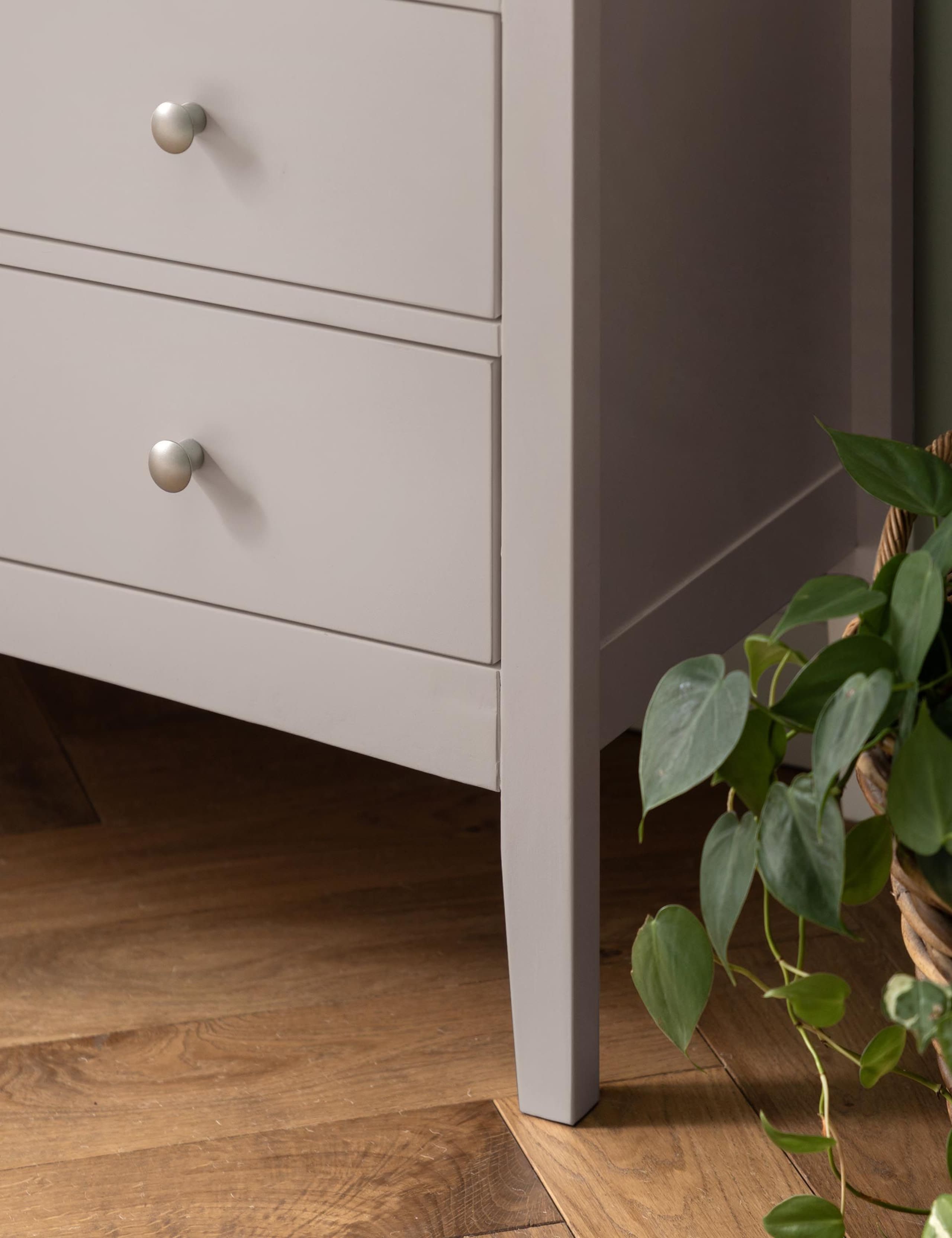 Hastings Grey Wide 10 Drawer Chest 3 of 13