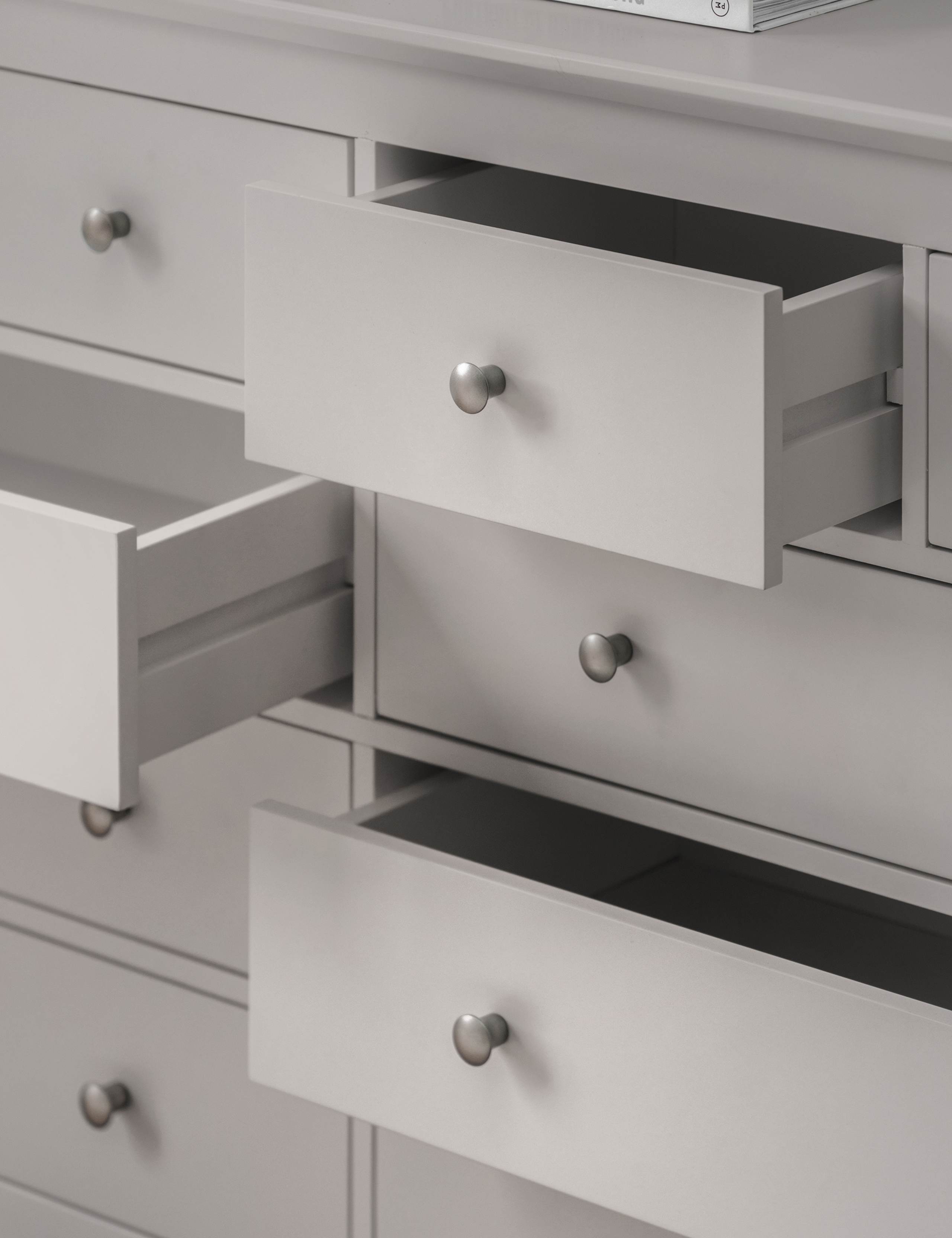 Hastings Grey 10 Drawer Chest 7 of 13