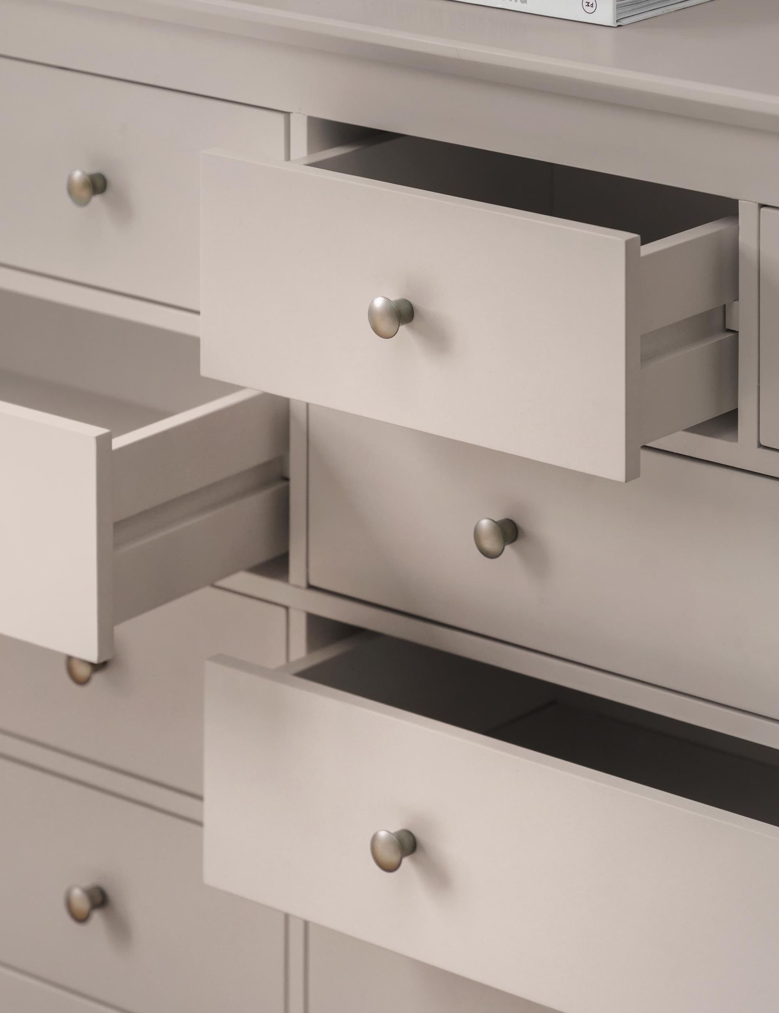 Hastings Grey Wide 10 Drawer Chest 7 of 13