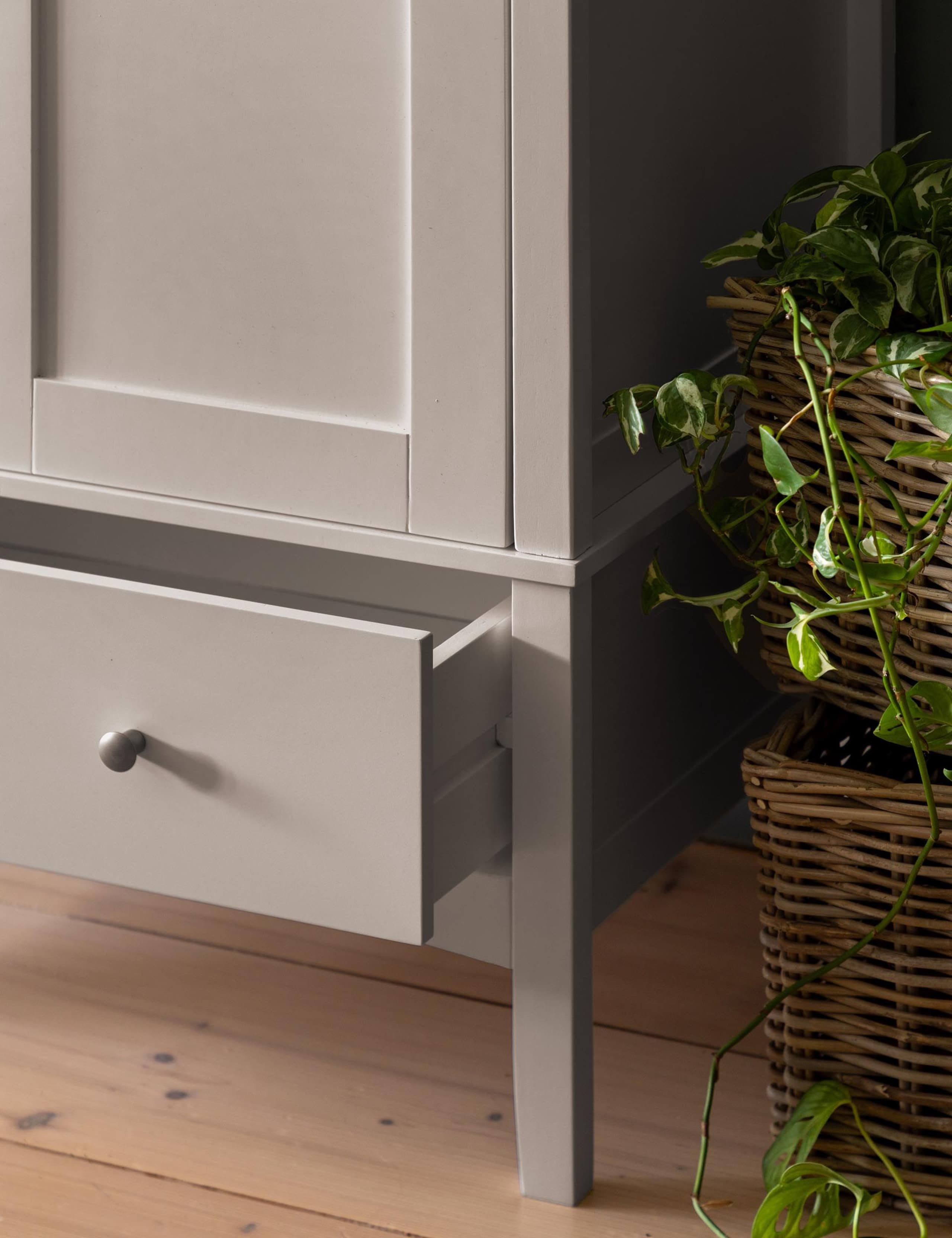Hastings Grey Double Wardrobe 4 of 14