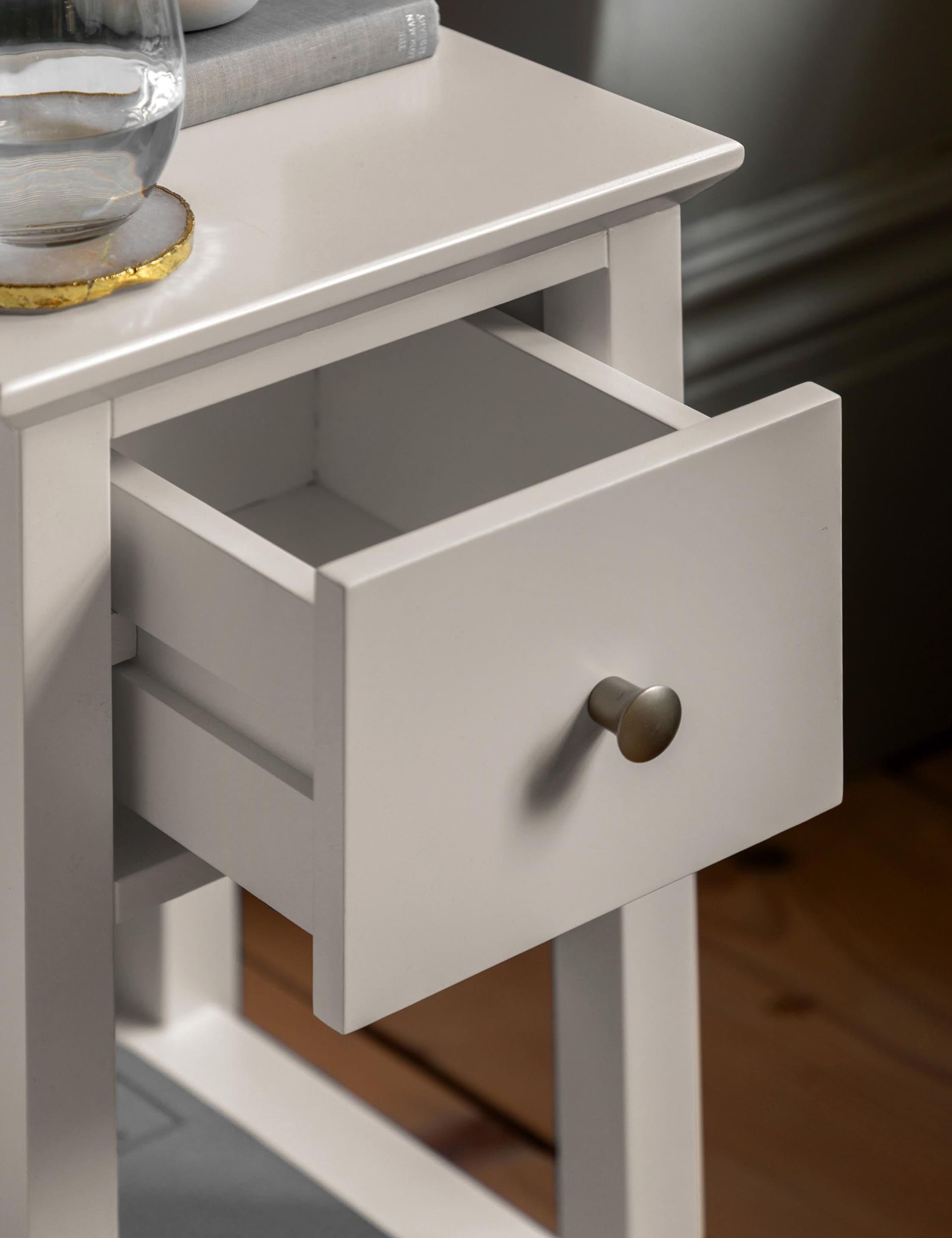 Set of 2 Hastings 1 Drawer Bedside Tables 3 of 11