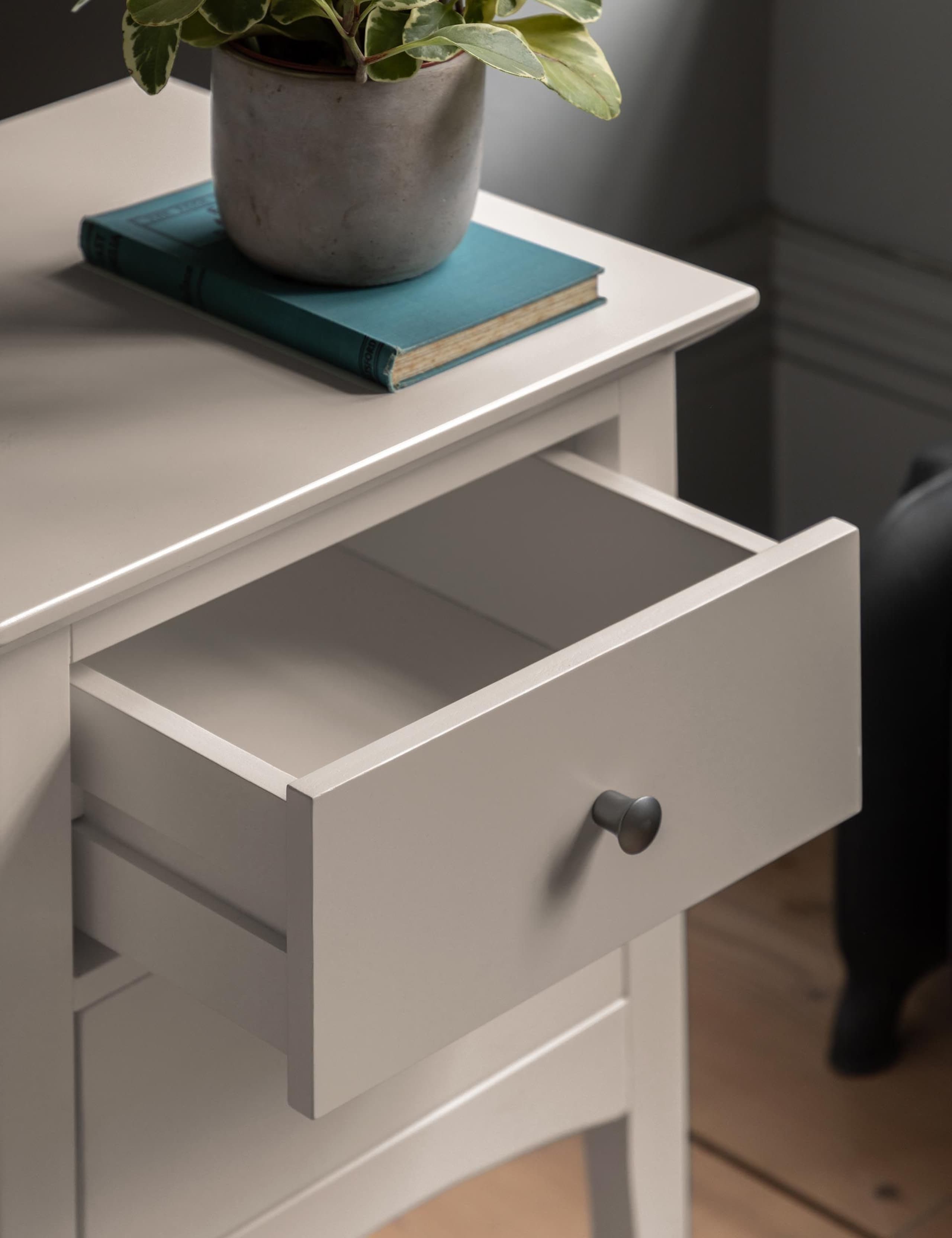 Hastings Grey 2 Drawer Bedside Table 3 of 13