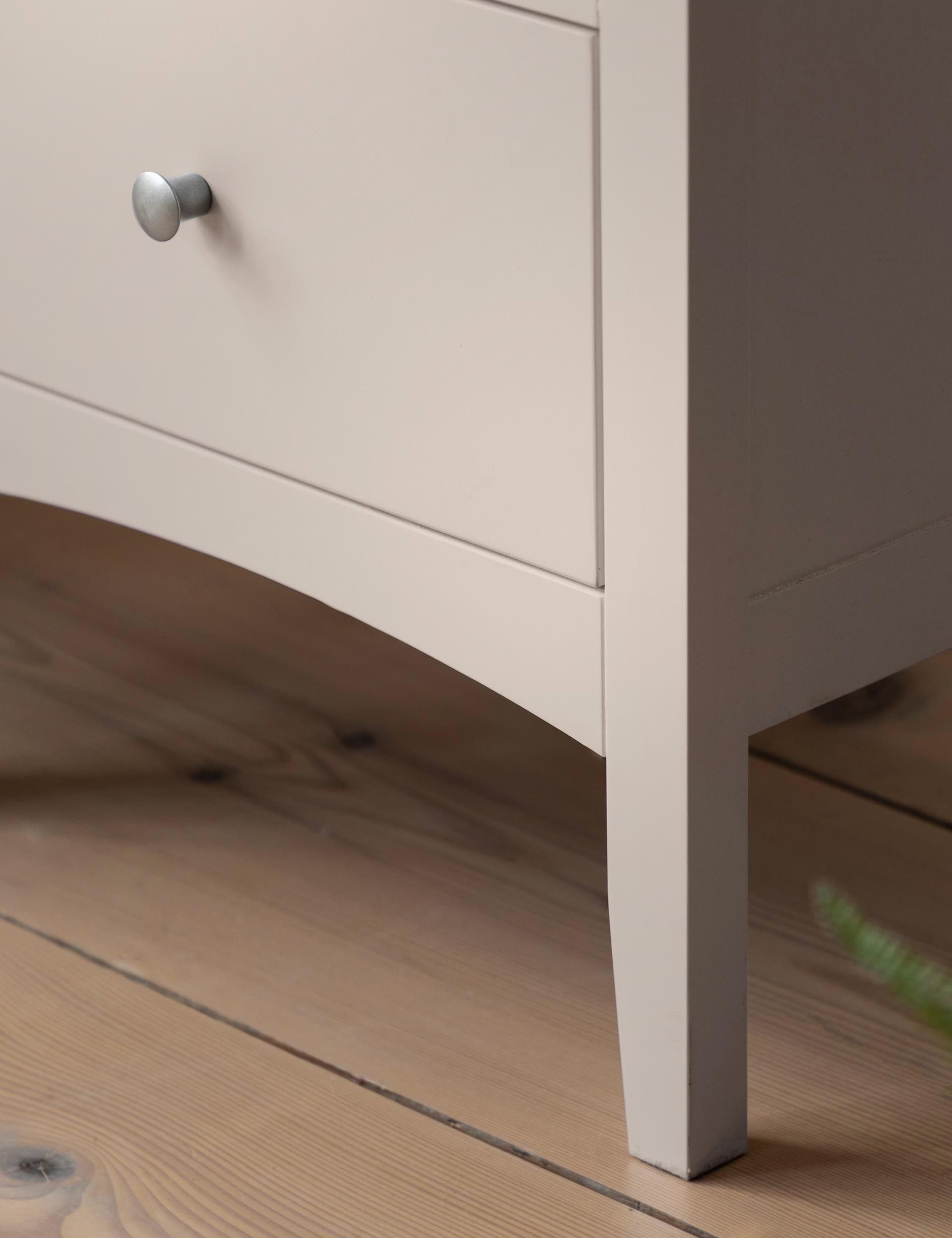 Hastings Tall 6 Drawer Chest 12 of 13