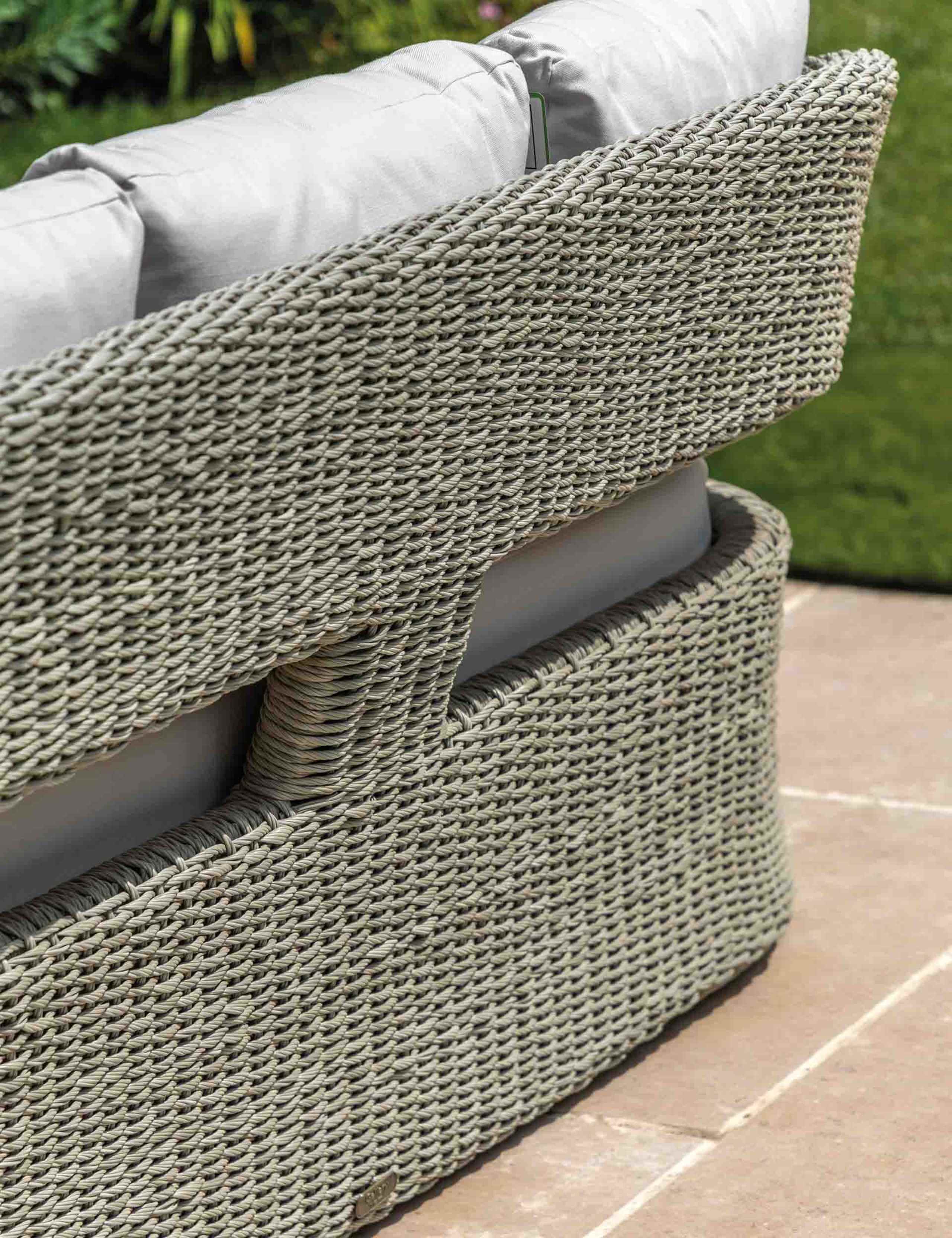 Hvar 3 Seater Sofa 4 of 12