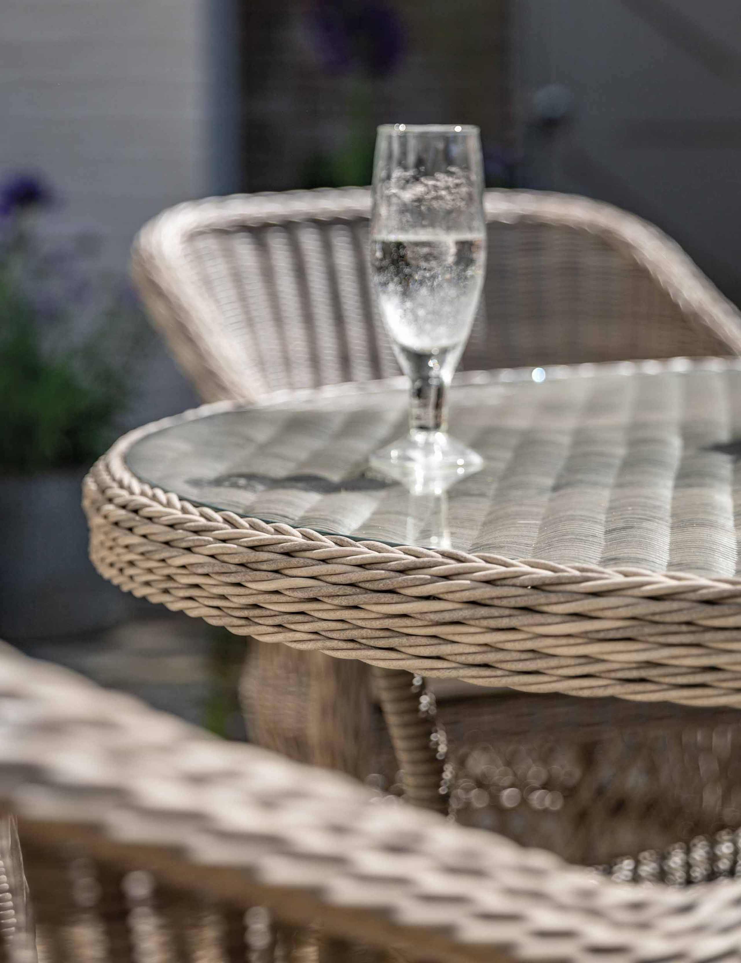 Menton 6 Seater Round Garden Table and Chairs 3 of 8