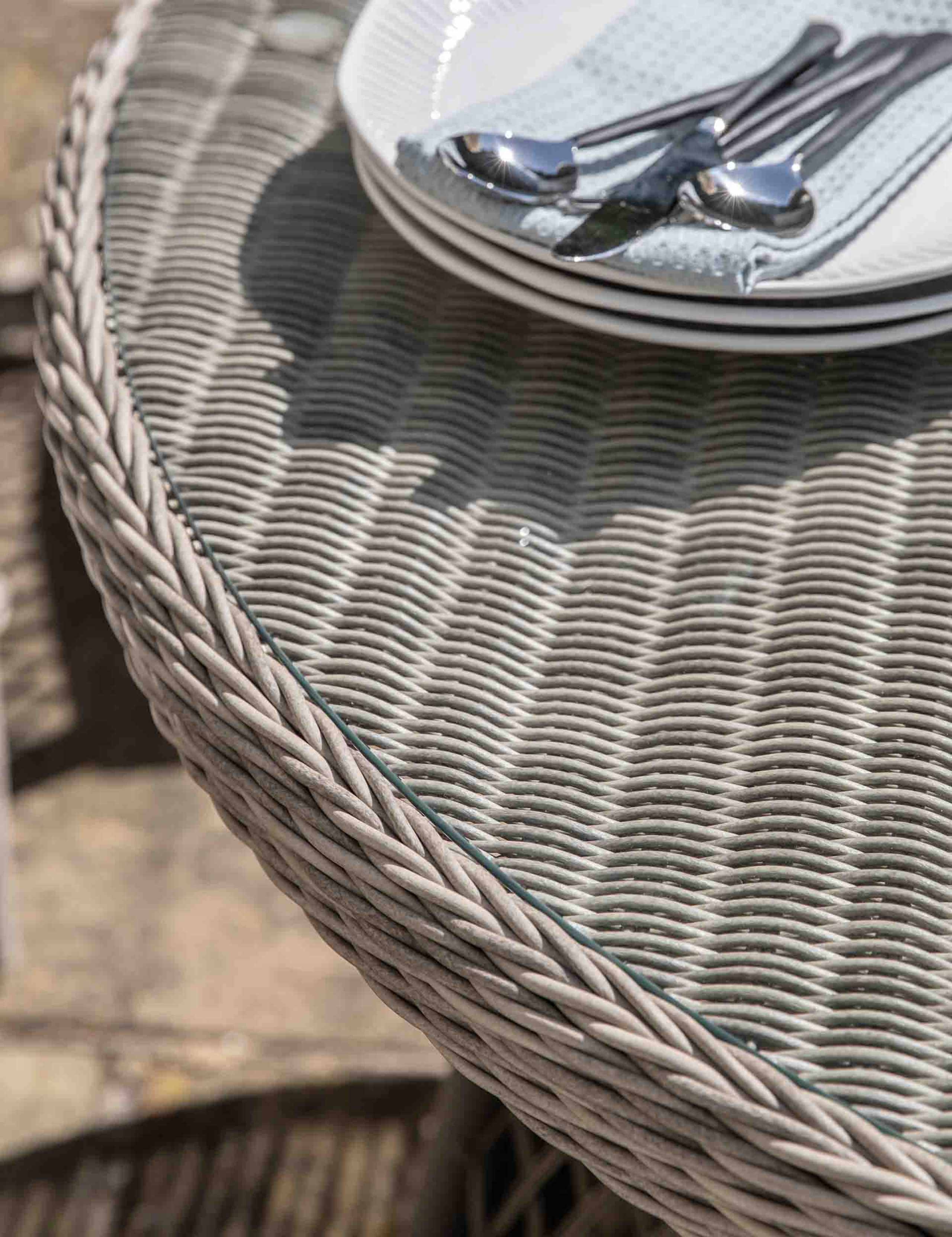 Menton 6 Seater Round Garden Table and Chairs 4 of 8