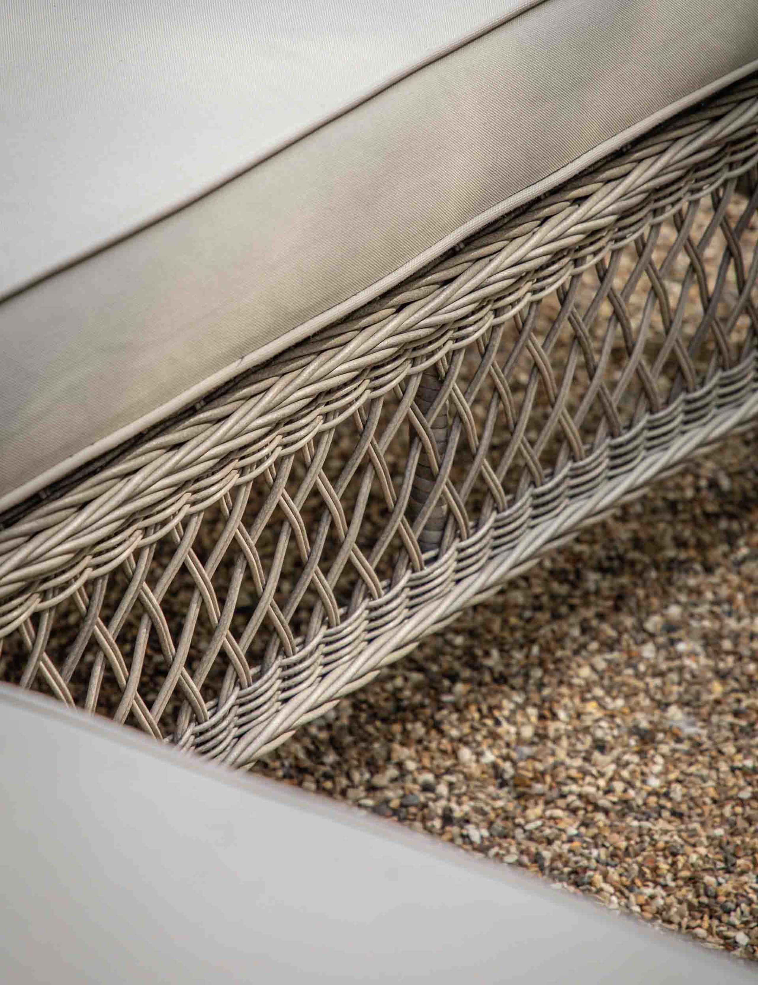 Menton Lounge Set 8 of 9