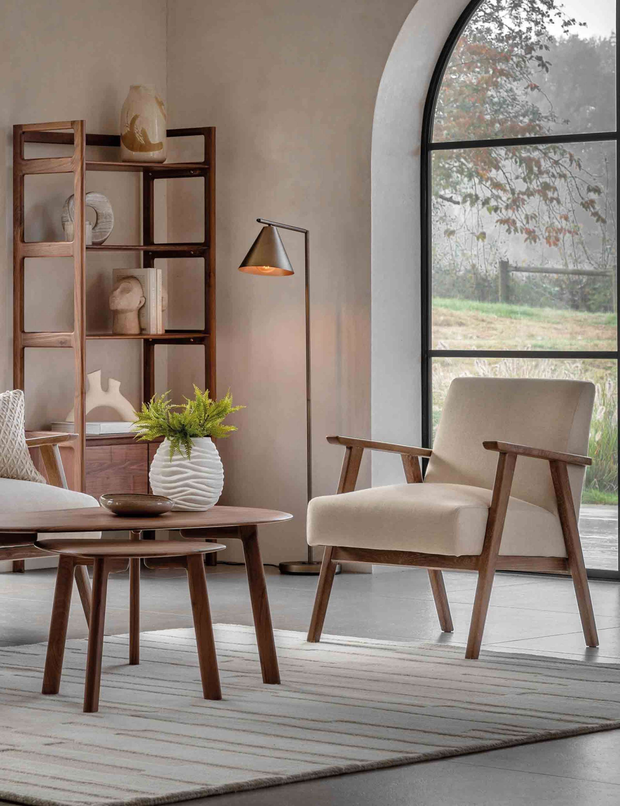 Neyland Armchair in Linen 3 of 7