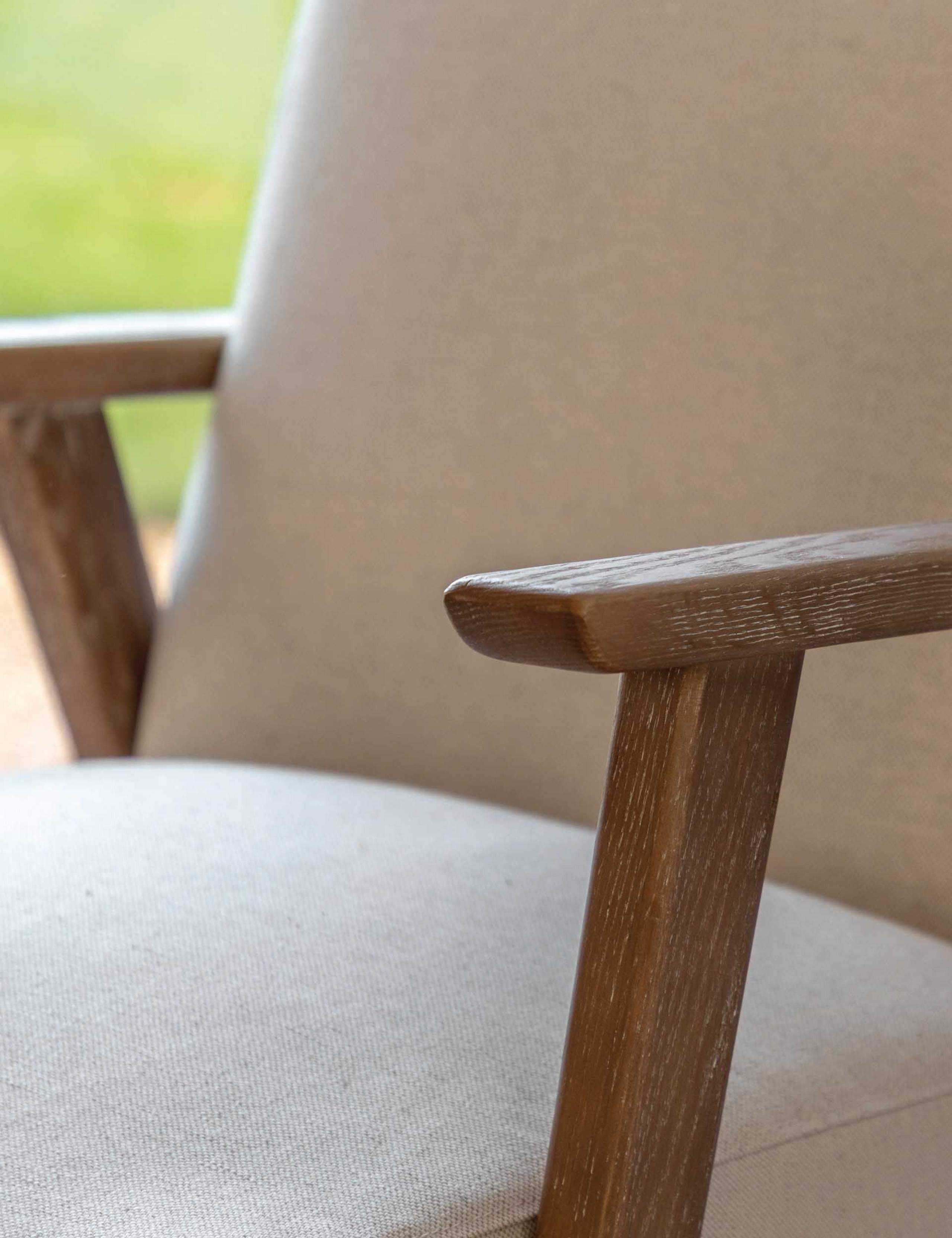 Neyland Armchair in Linen 6 of 7