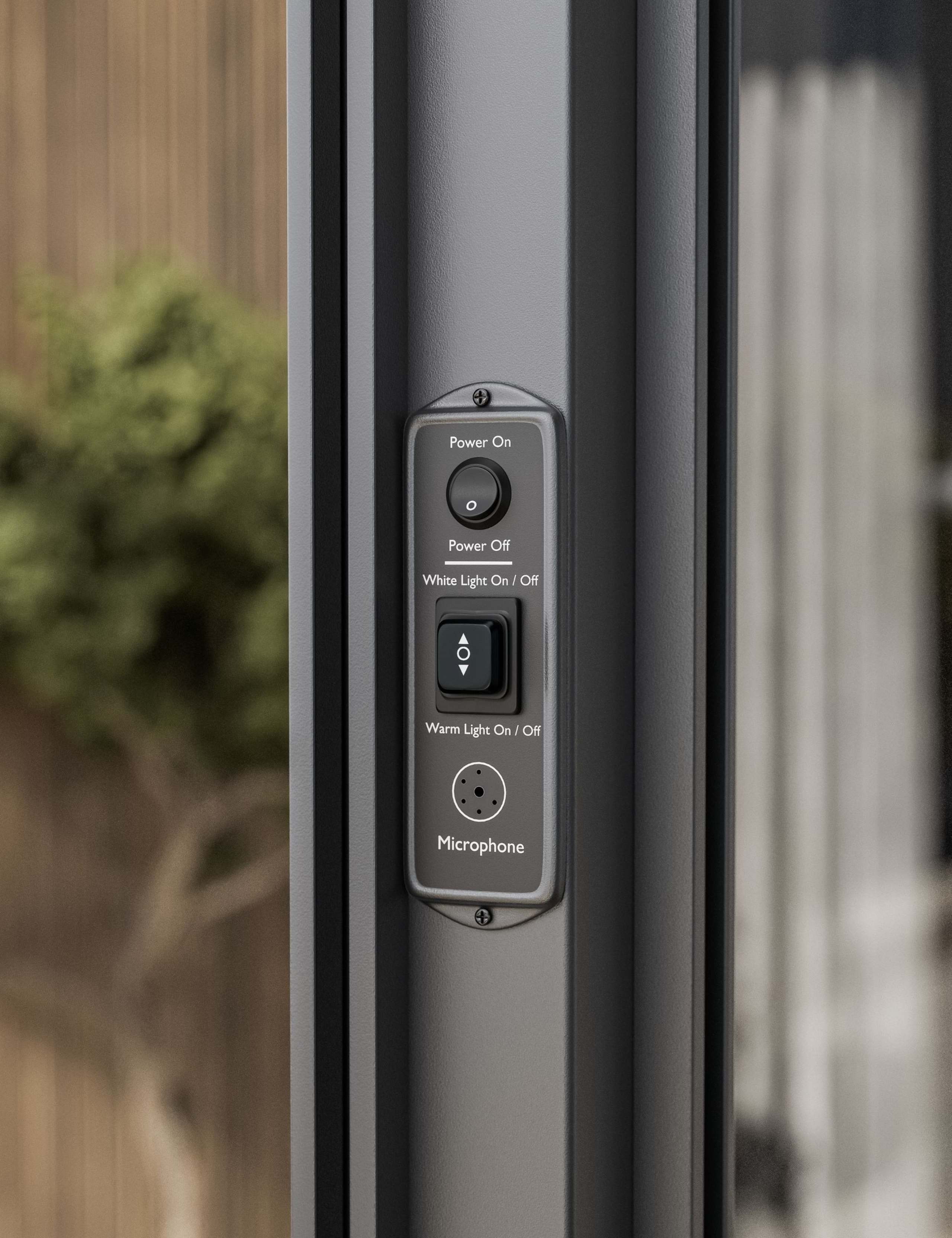 Luxe Aluminium Louvred Pergola 4M x 3M 6 of 9