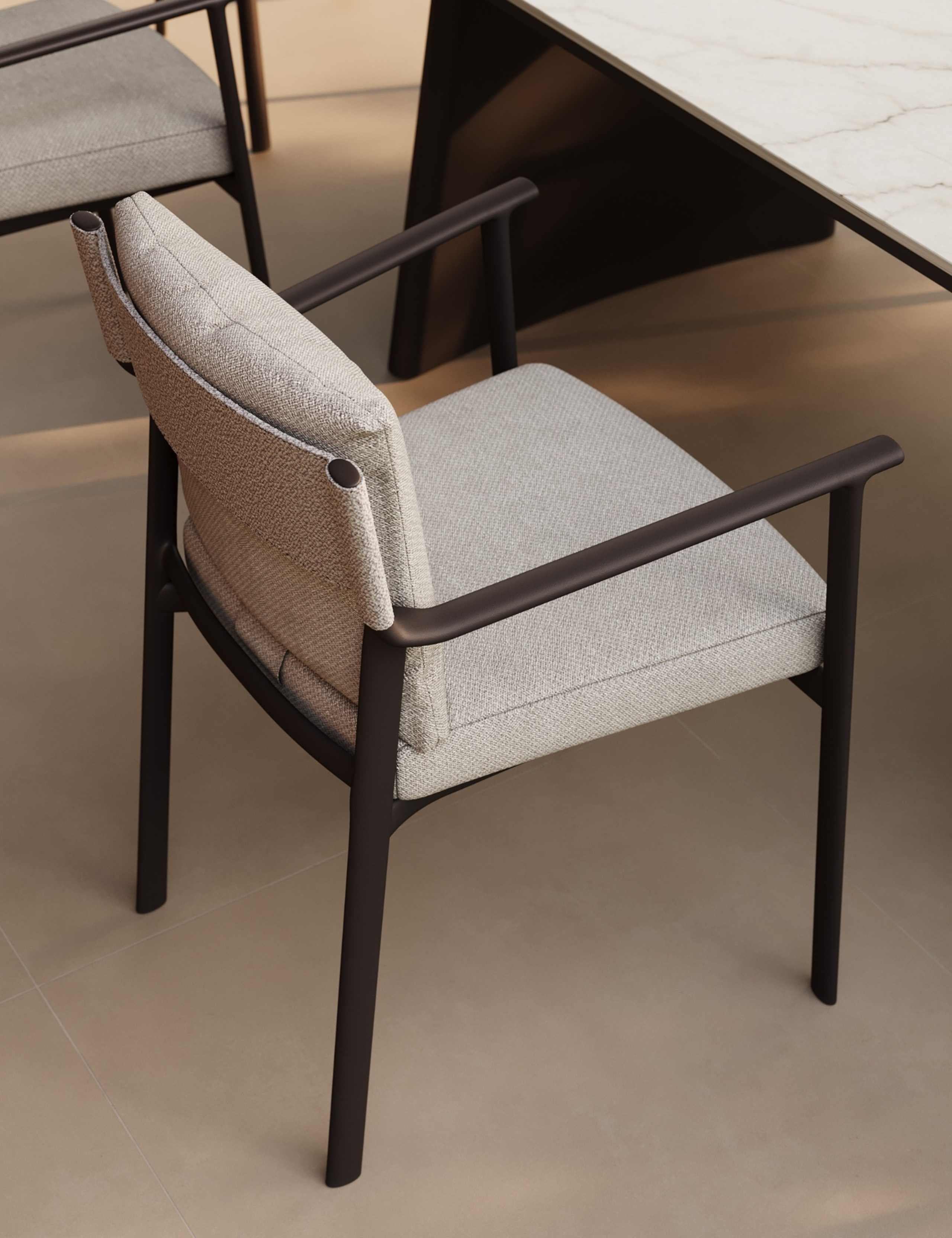 Oryn 6 Seater Garden Dining Set 4 of 11