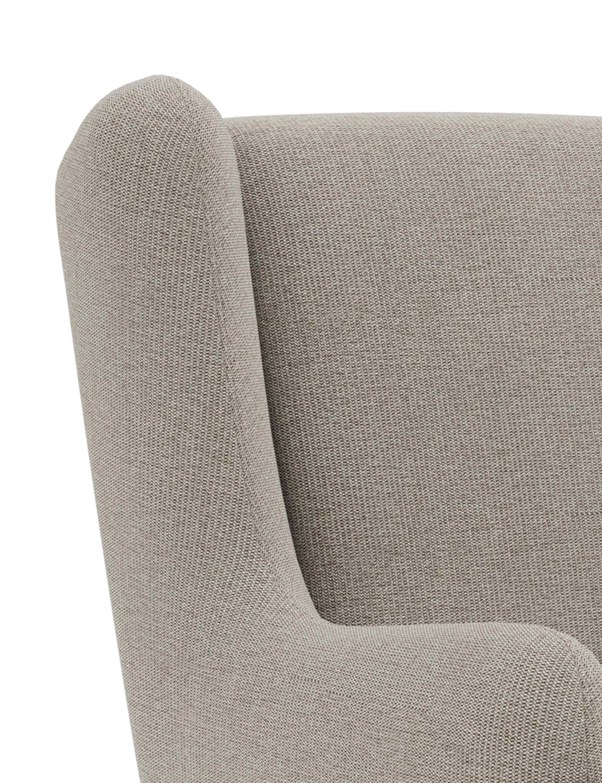 Sven Armchair 5 of 6