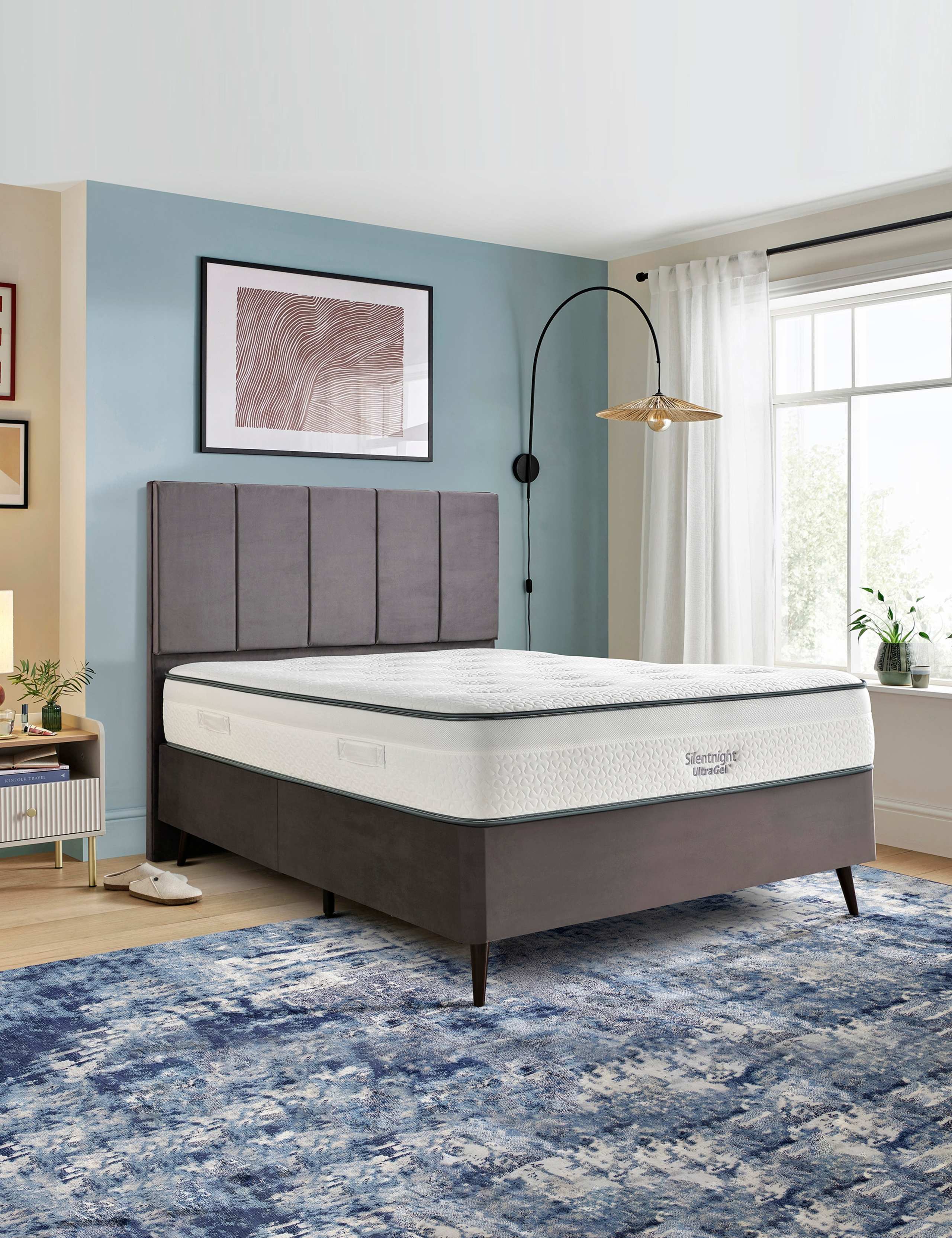 UltraGel® 1400 Pocket Sprung Mattress 1 of 2