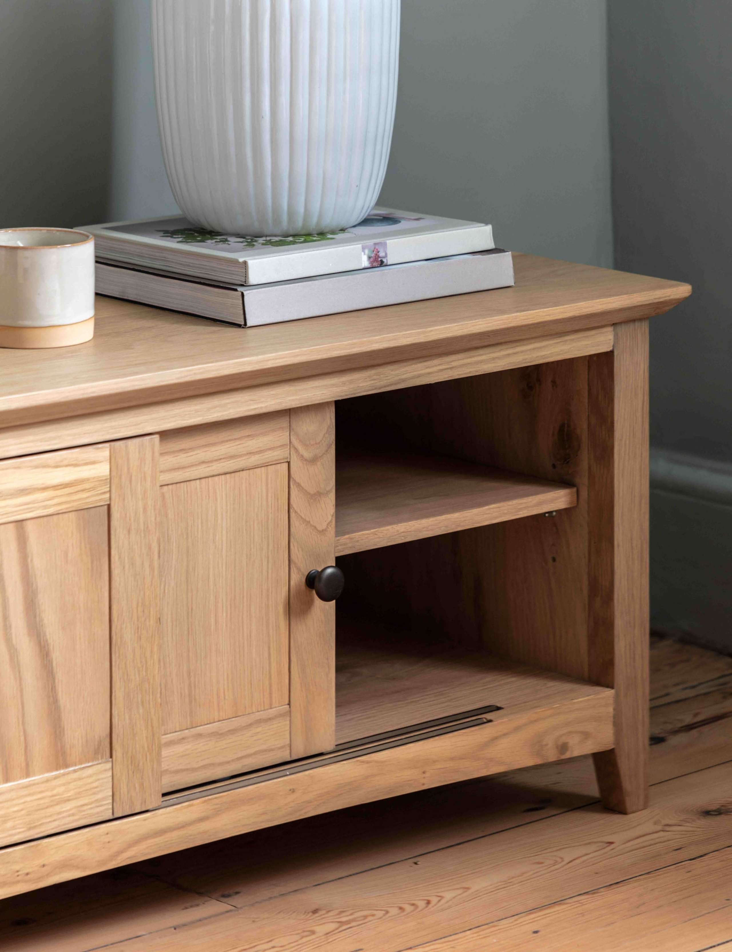 Rye Oak Veneer Media Unit 3 of 12