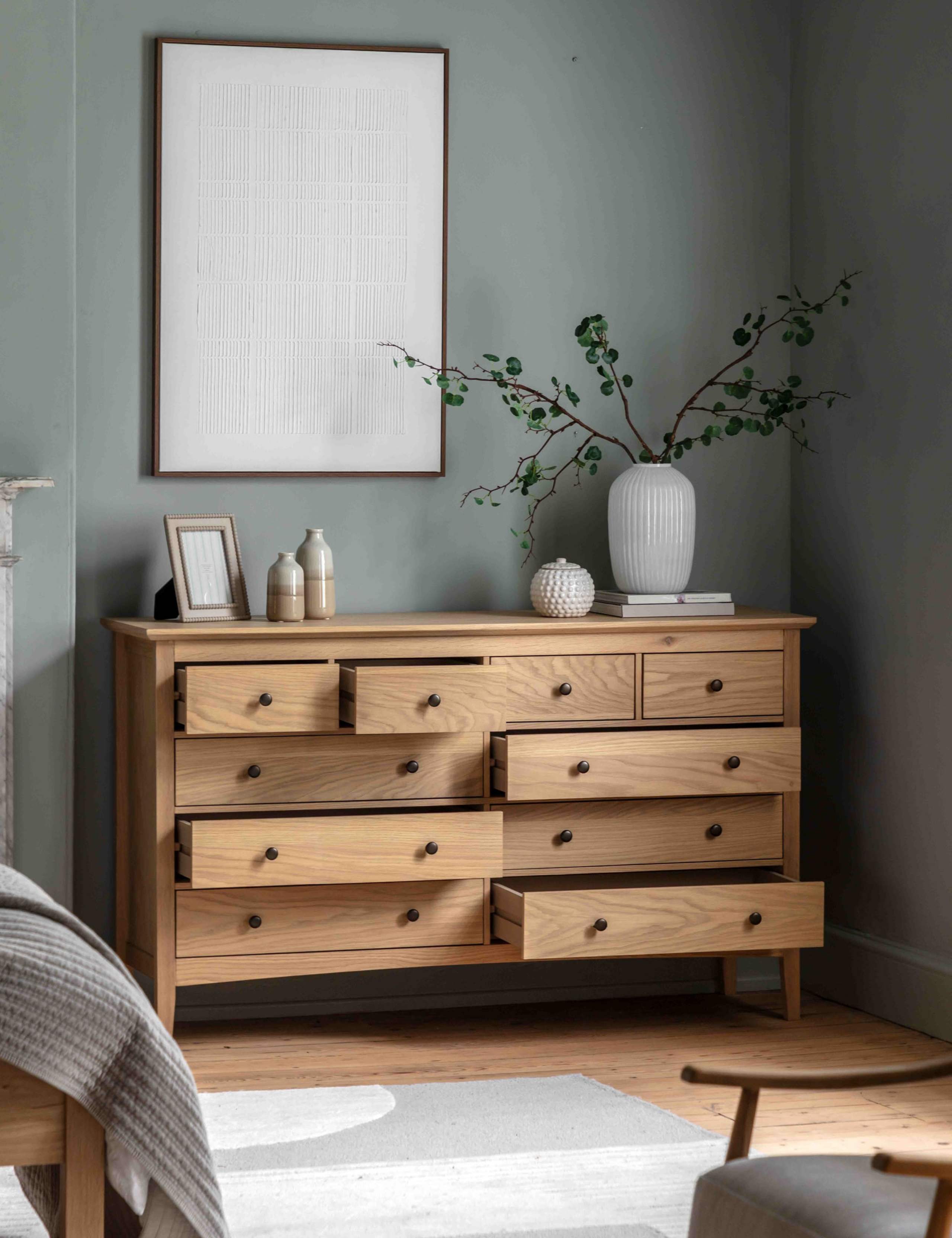 Rye 10 Drawer Chest 11 of 11
