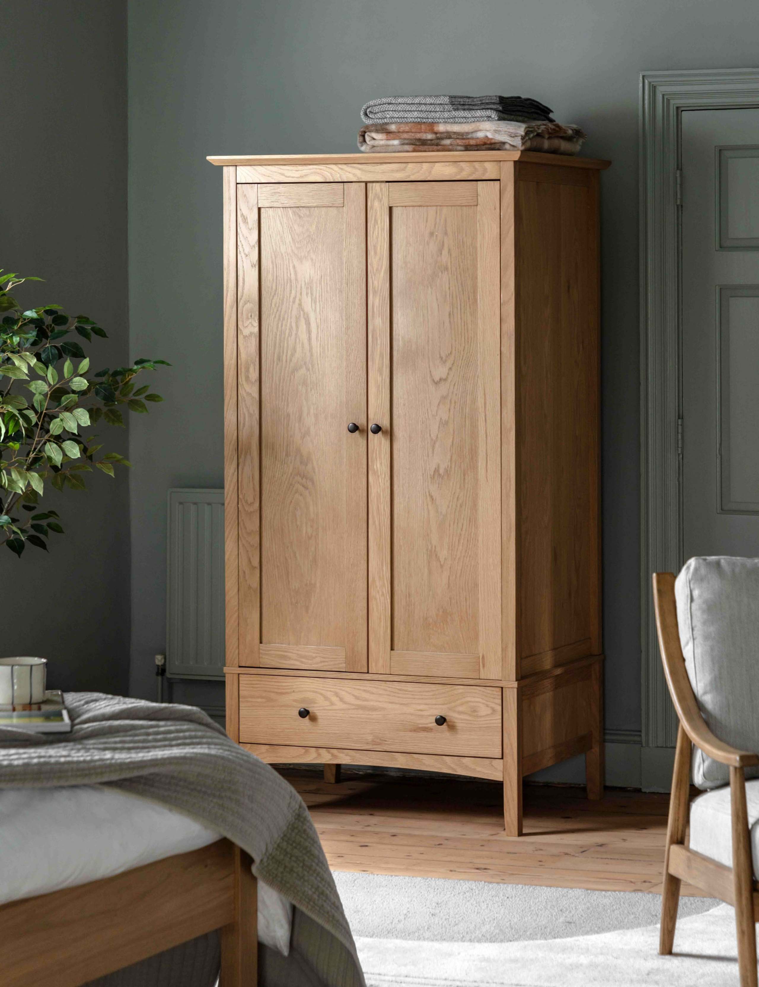 Rye Double Wardrobe 1 of 11