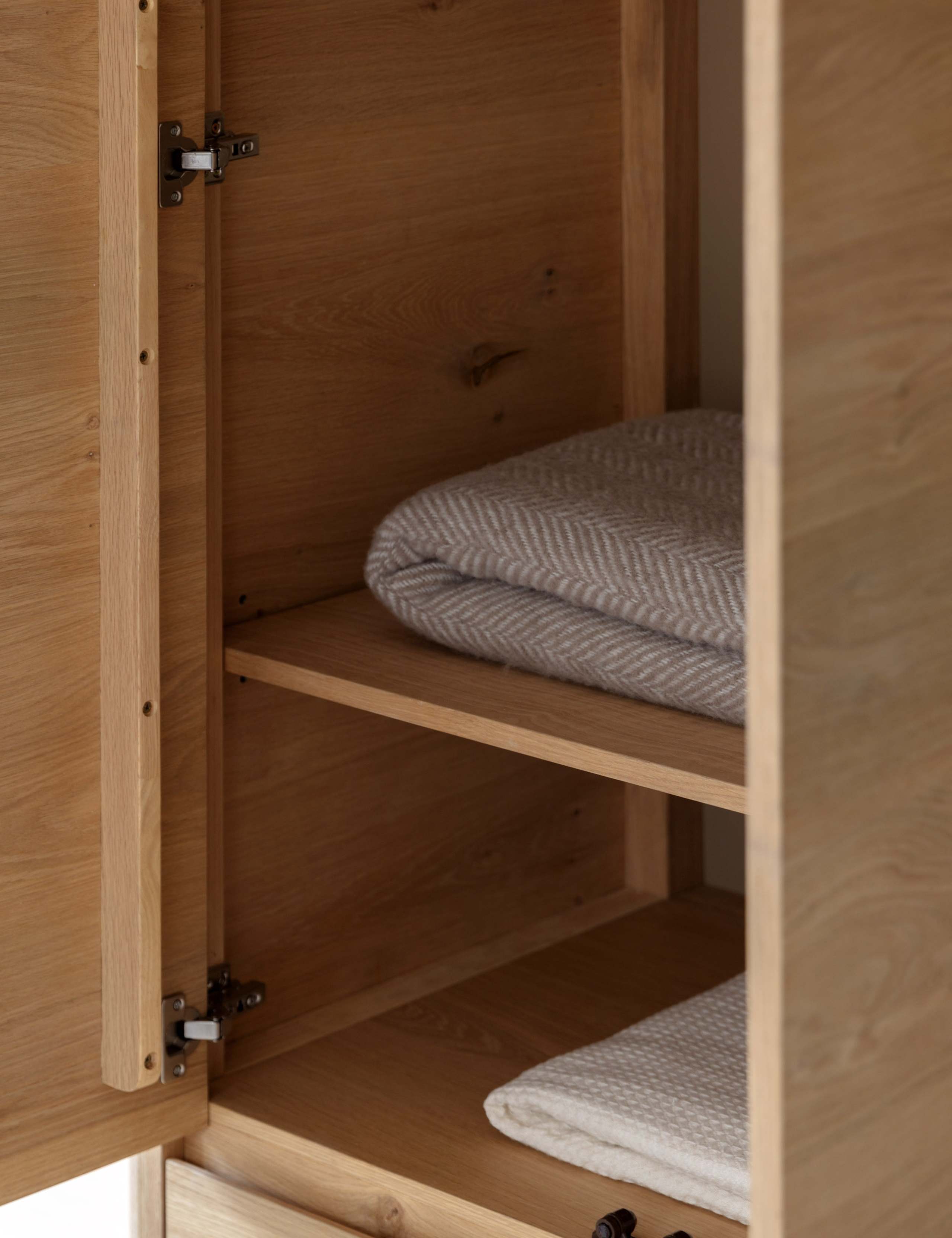 Ember Double Wardrobe 4 of 12