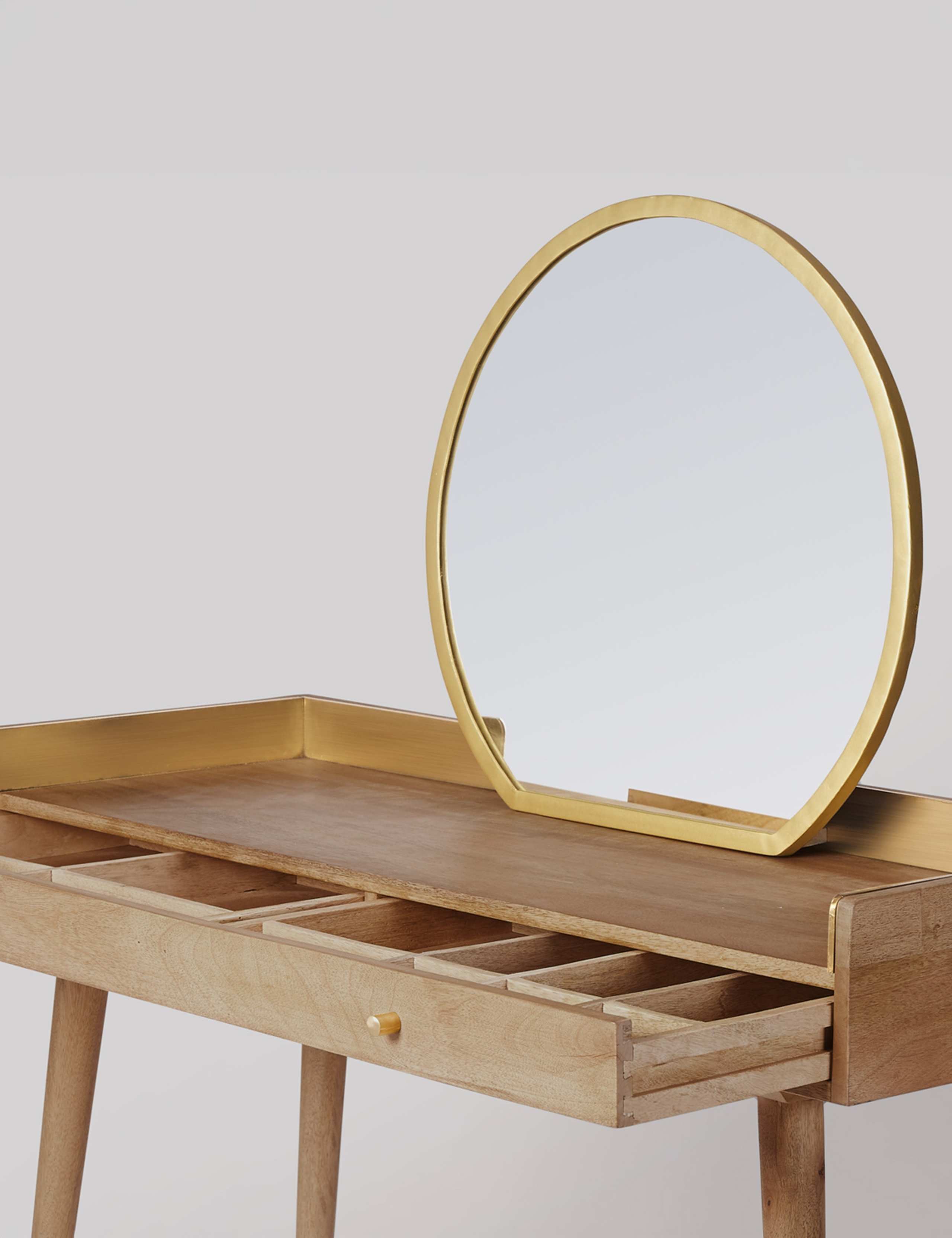 Fresco Dressing Table 2 of 4