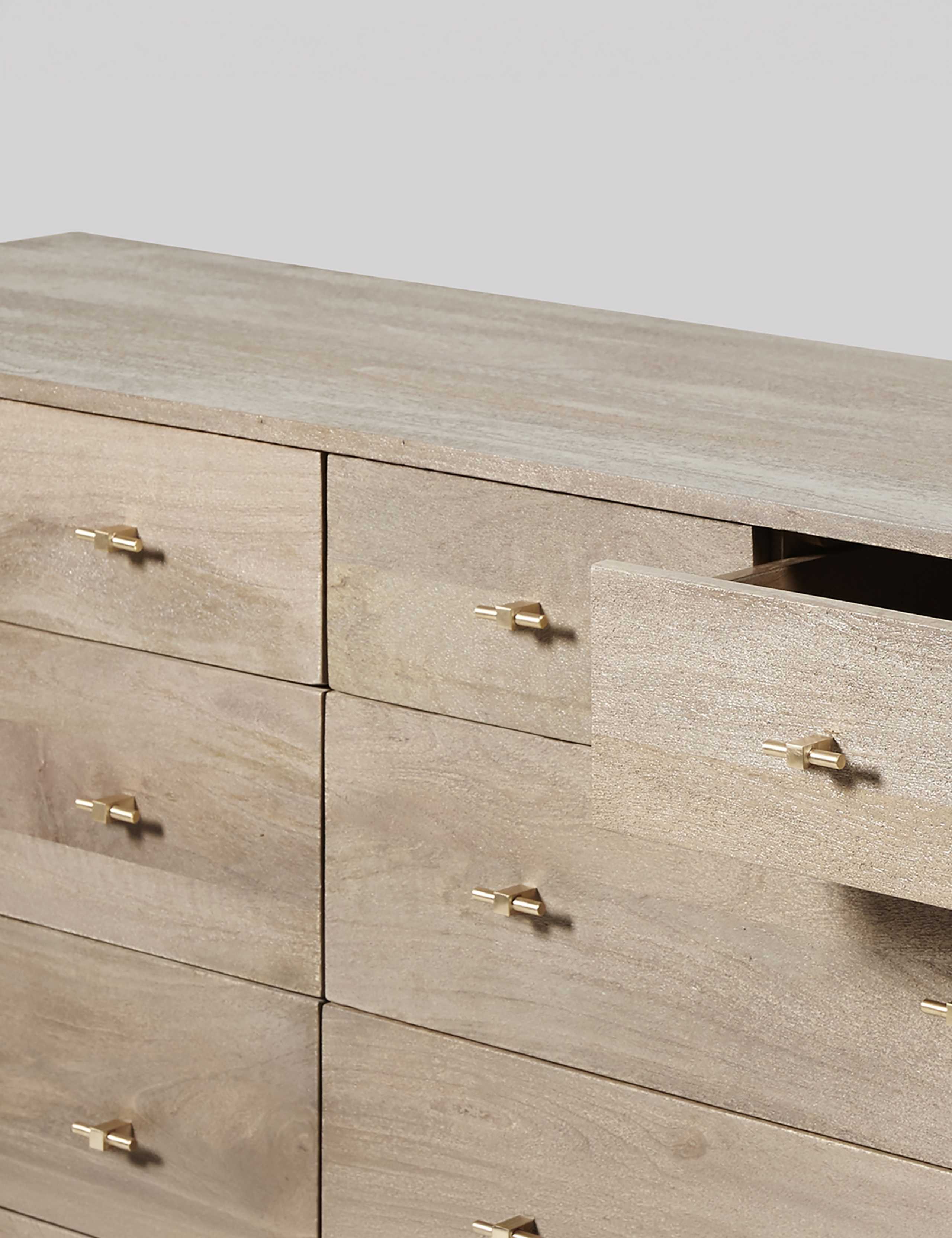 Verne 8 Drawer Chest 2 of 6
