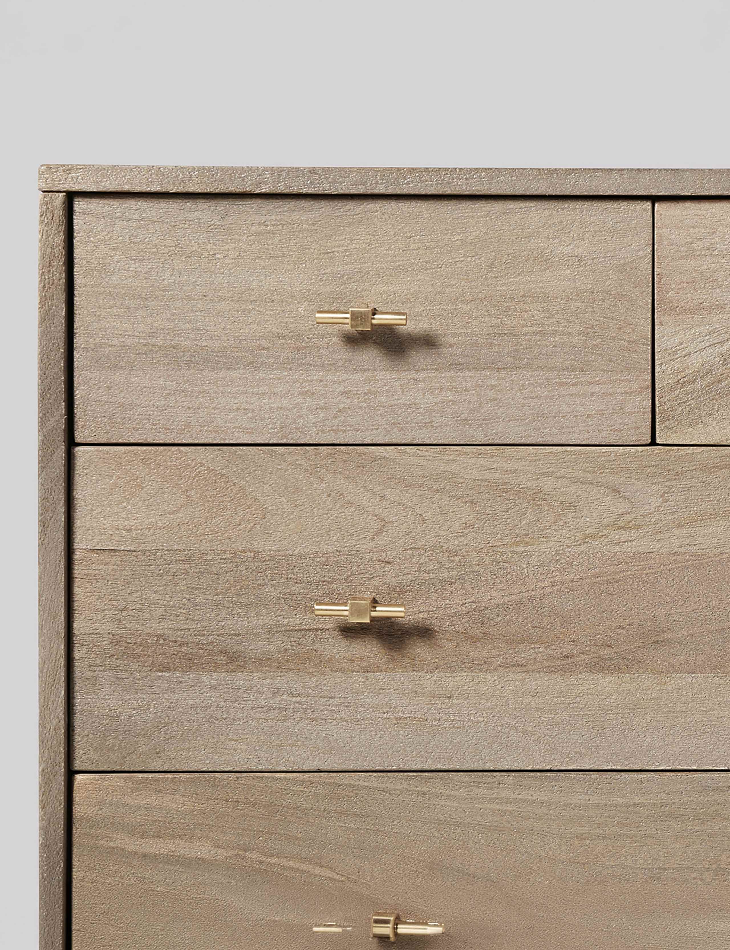 Verne 8 Drawer Chest 3 of 6