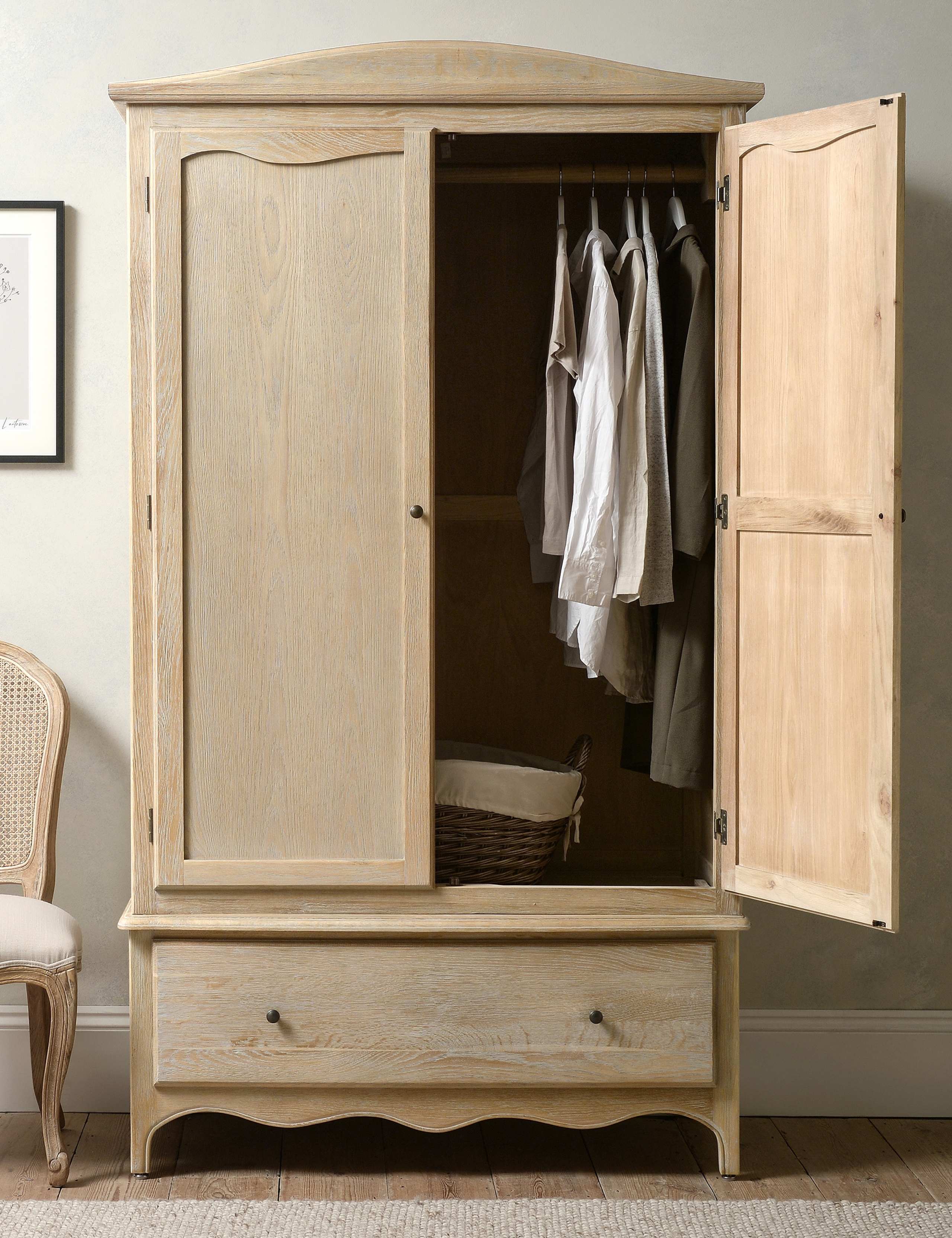 Camille Double Wardrobe 7 of 10