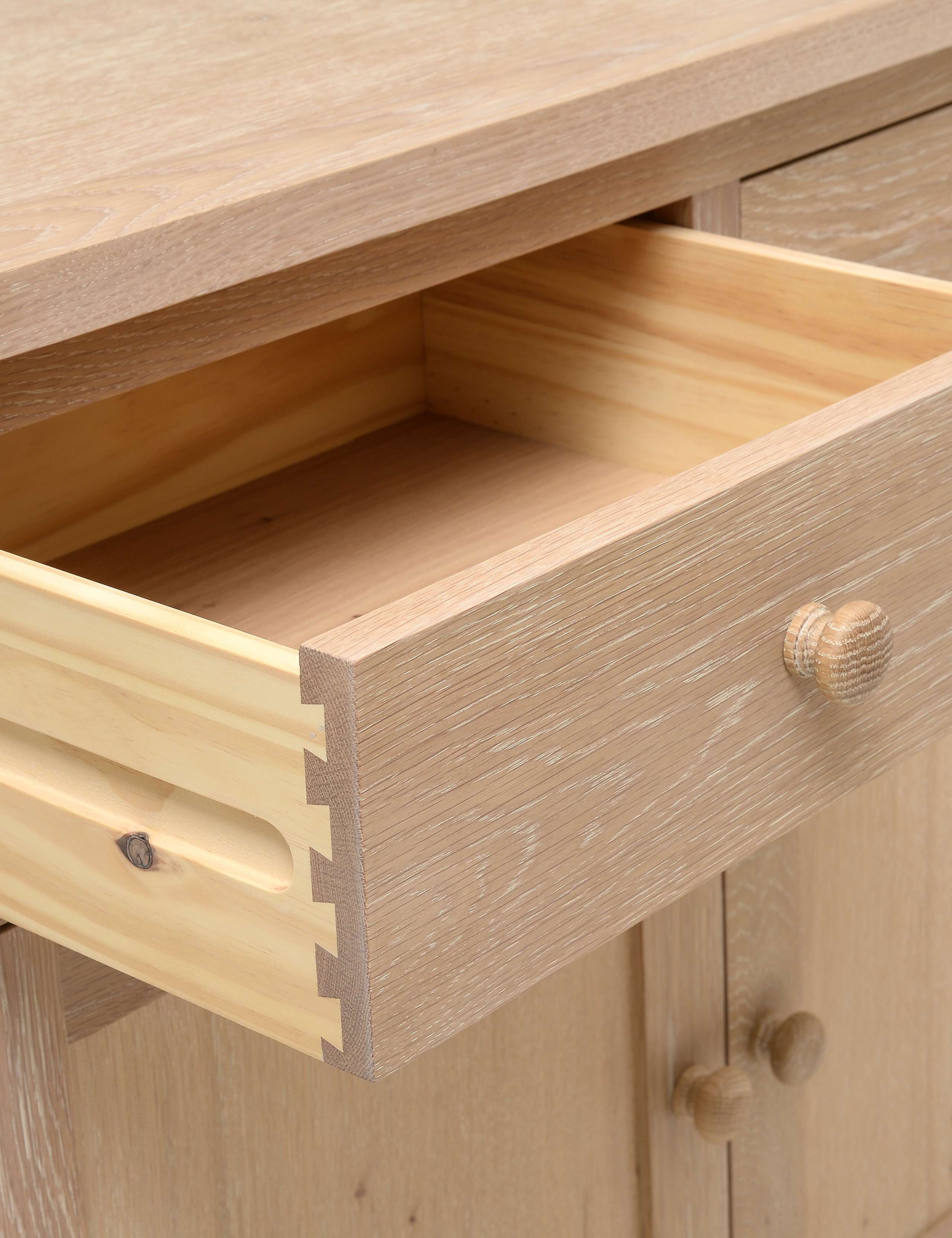 Inglesham Small 2 Door Sideboard 6 of 10