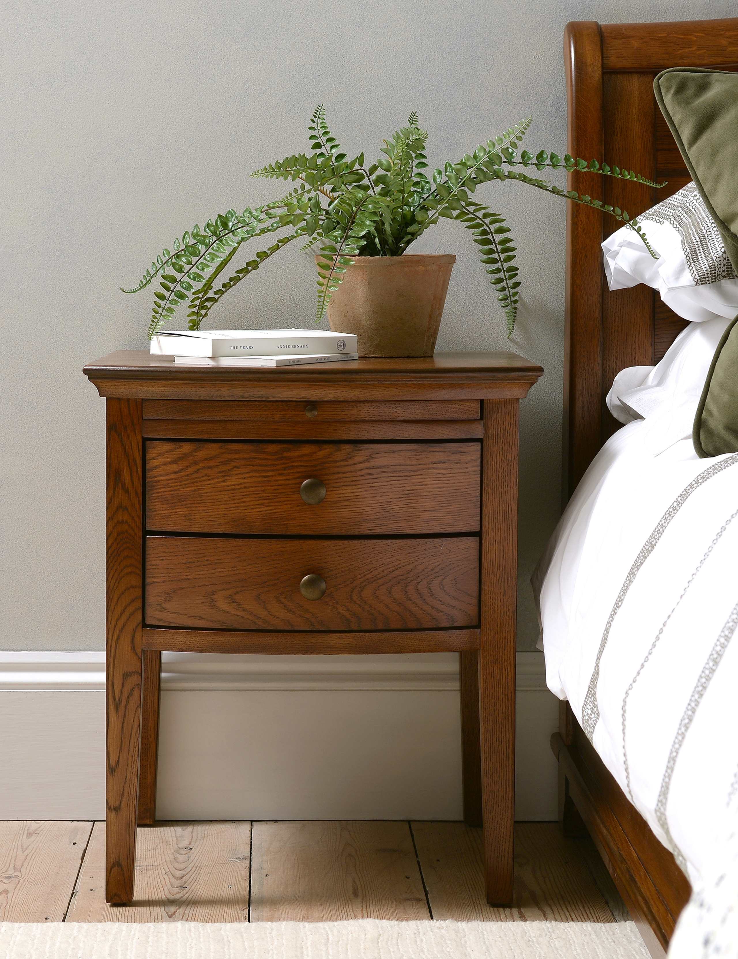 Winchcombe 2 Drawer Bedside Table 4 of 7