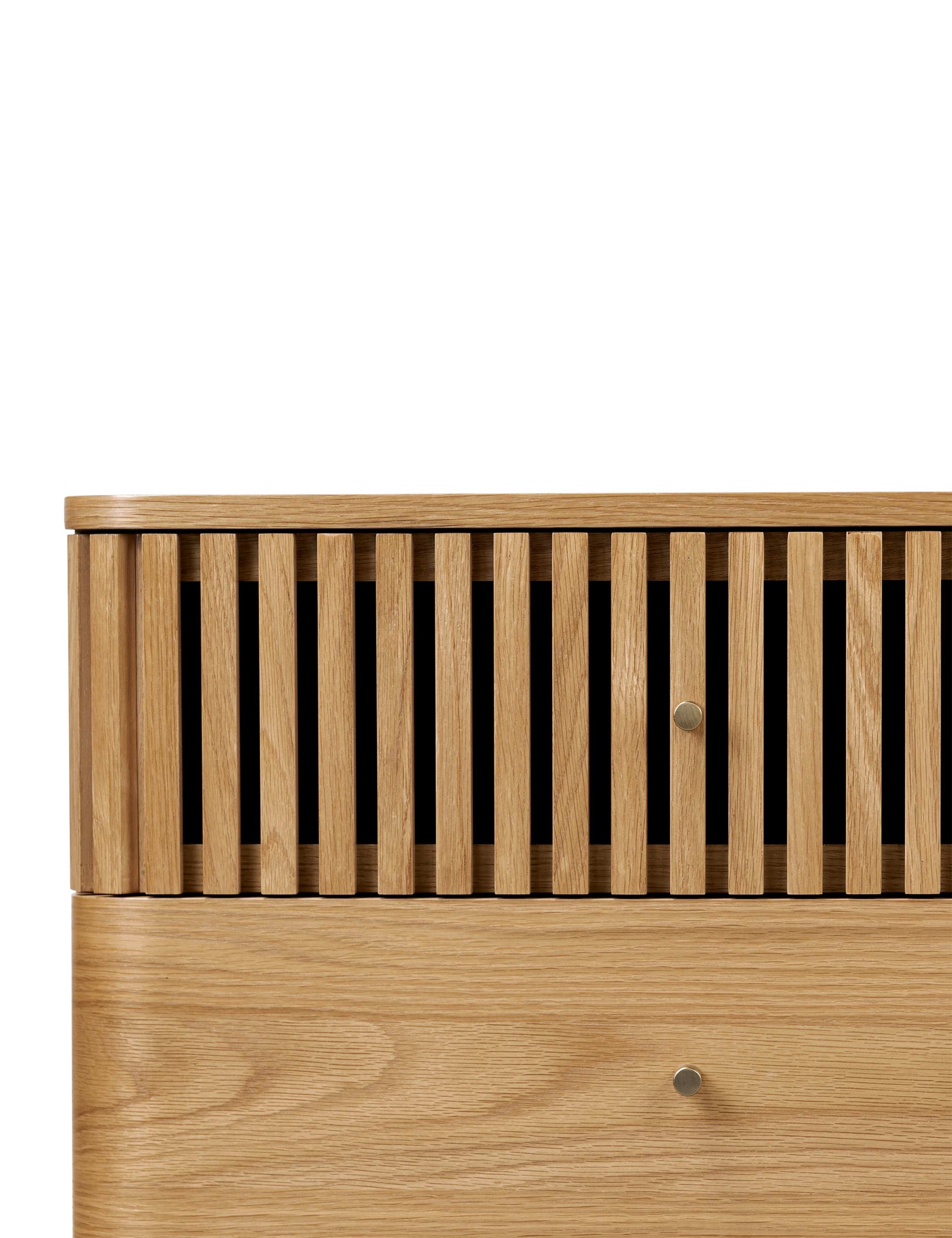 Soho Oak 6 Drawer Chest 4 of 11
