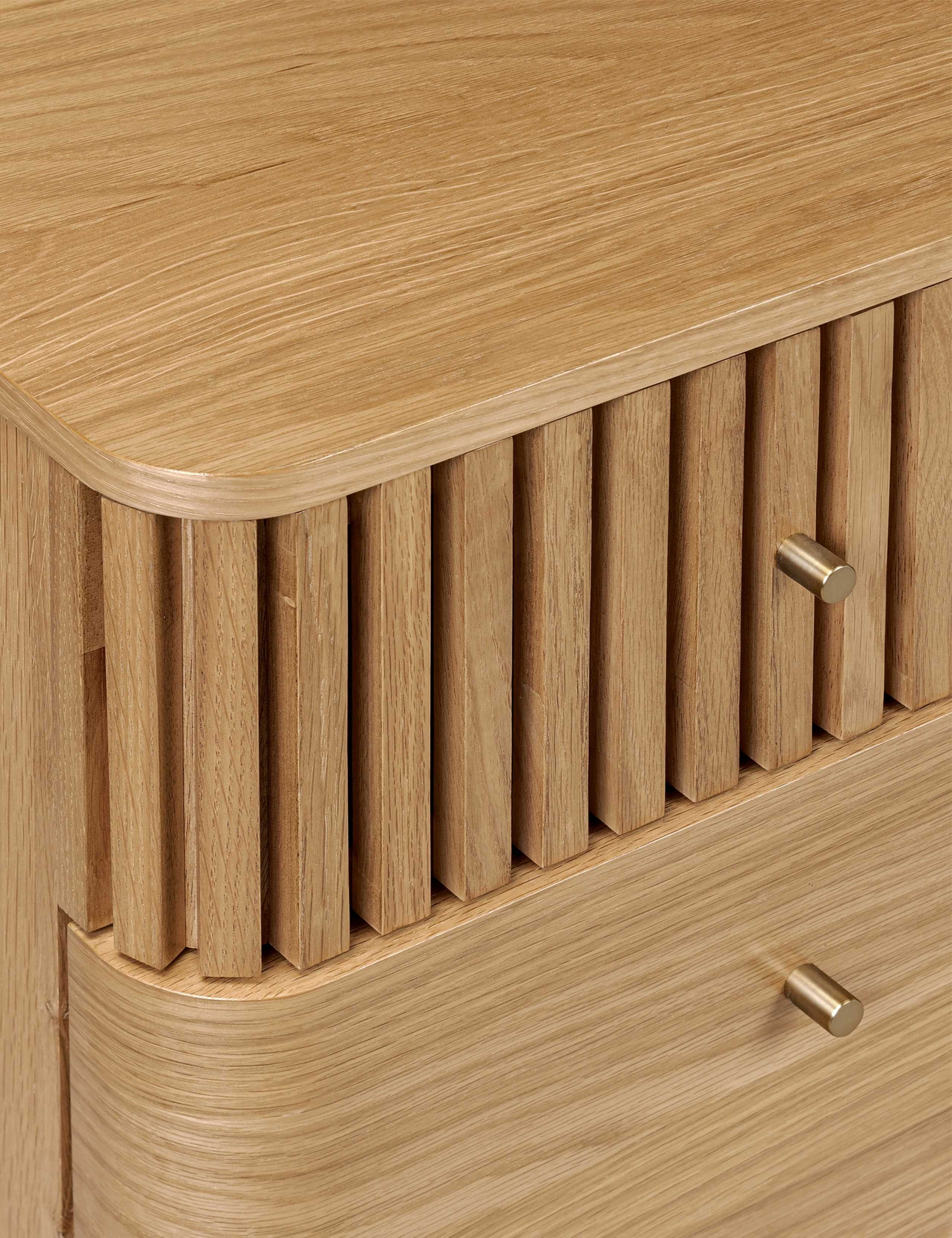 Soho Oak Veneer 3 Drawer Chest 4 of 10