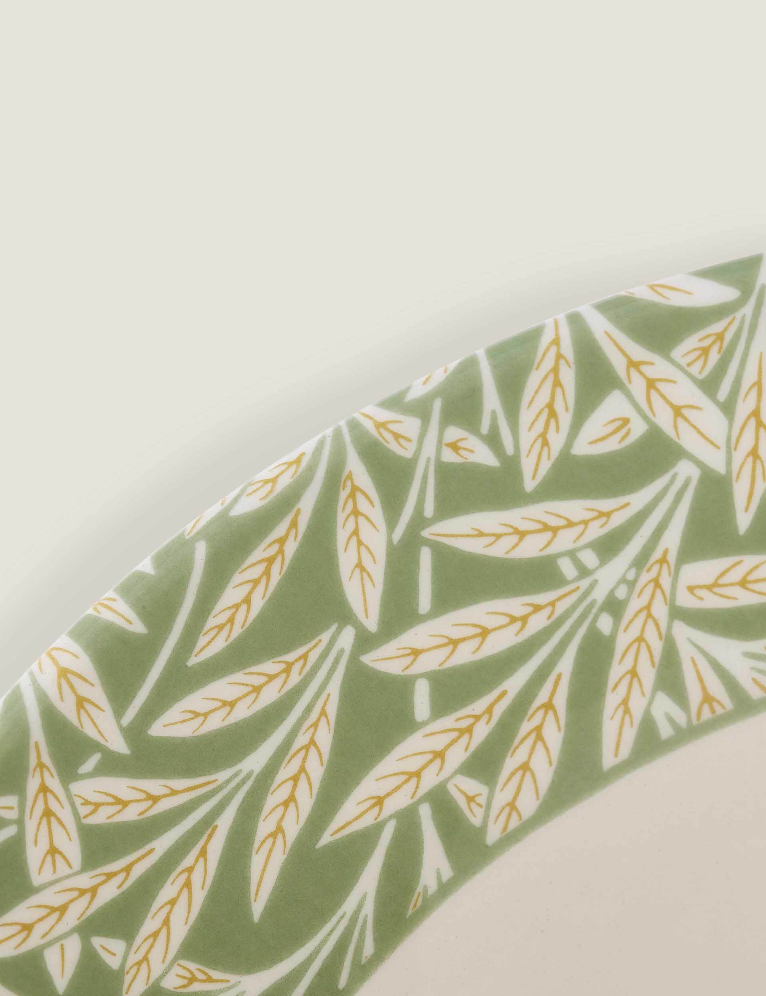 Set of 4 Patterned Pasta Bowls 4 of 6