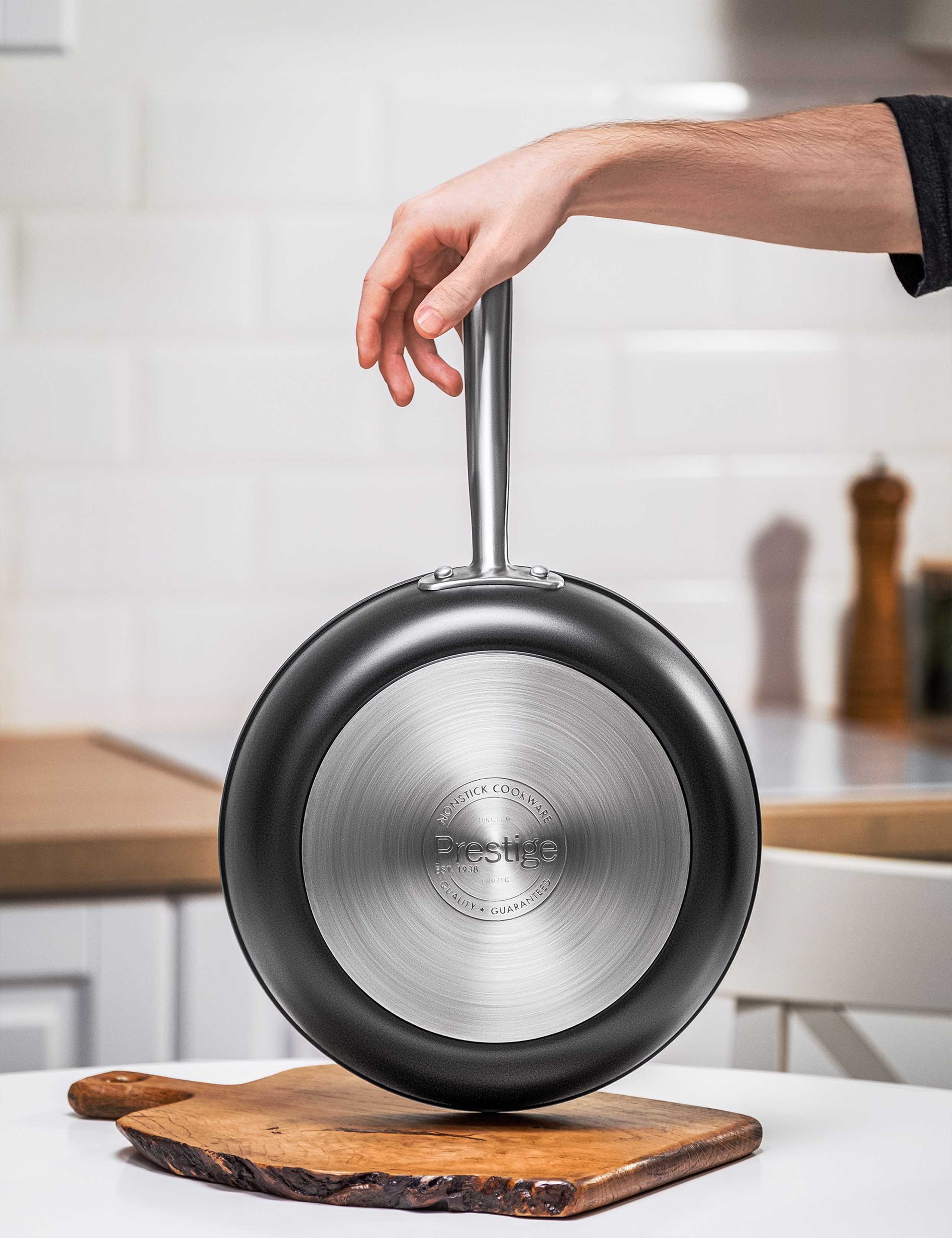 Scratch Guard 25cm Non Stick Frying Pan 5 of 6