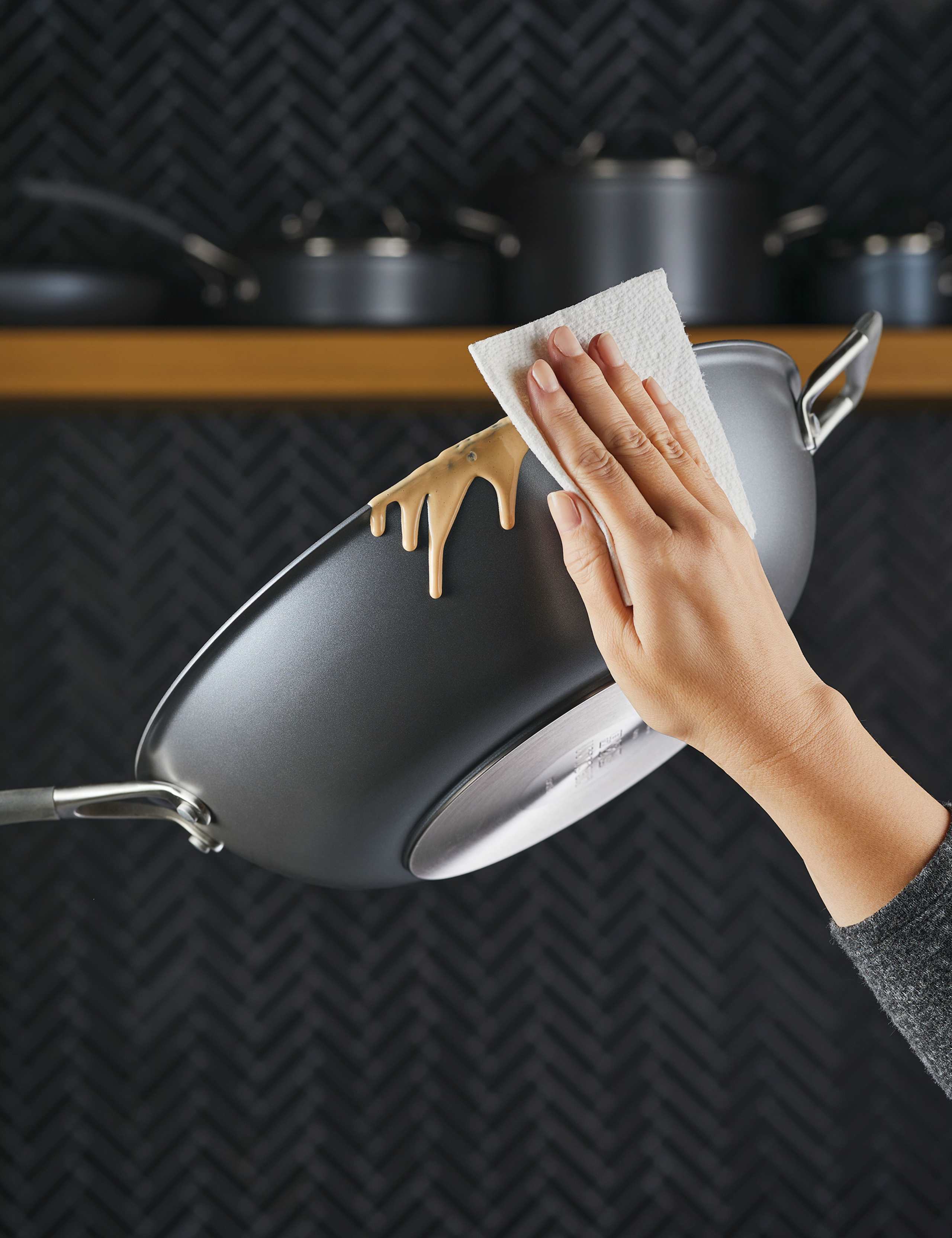 Scratch Defense 34cm Non Stick Wok 5 of 7